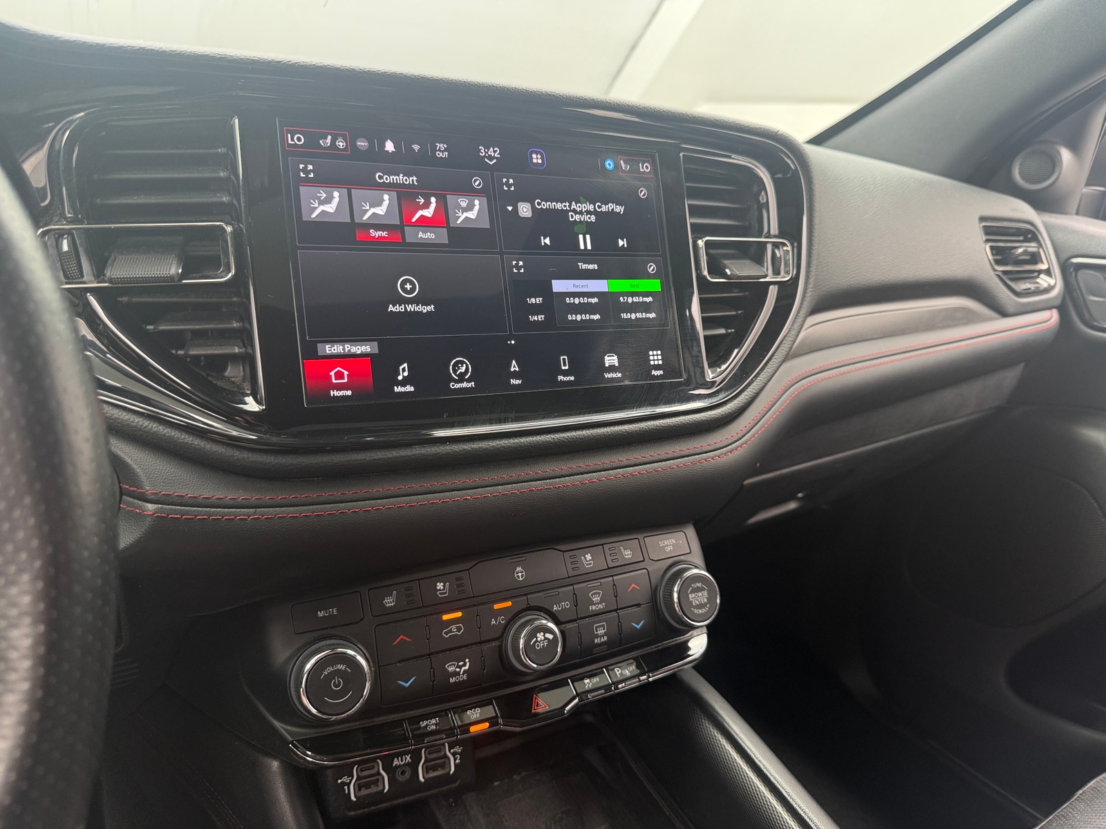 Thumbnail: 2023 Dodge Durango - 3