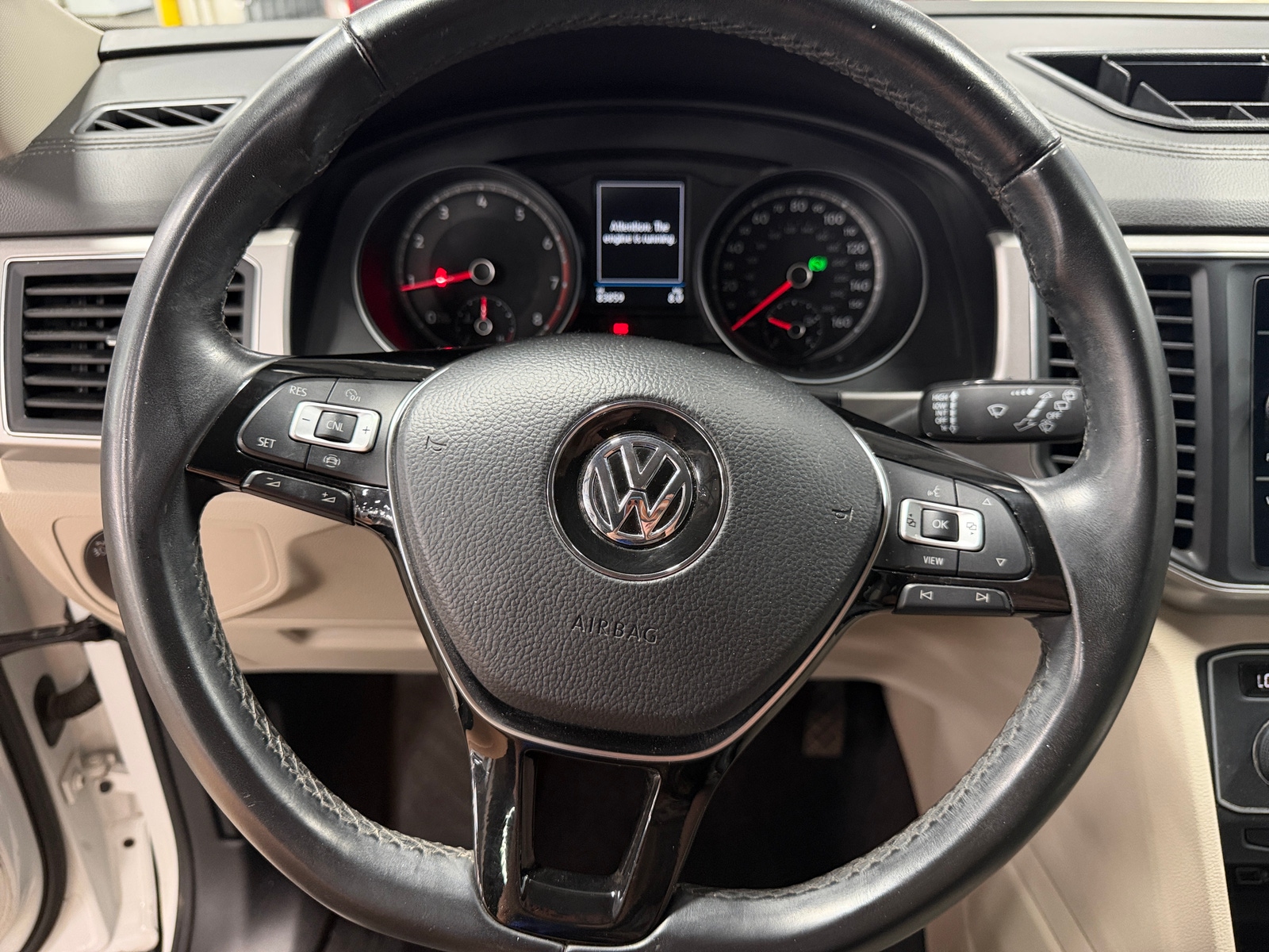 Thumbnail: 2019 Volkswagen Atlas - 4