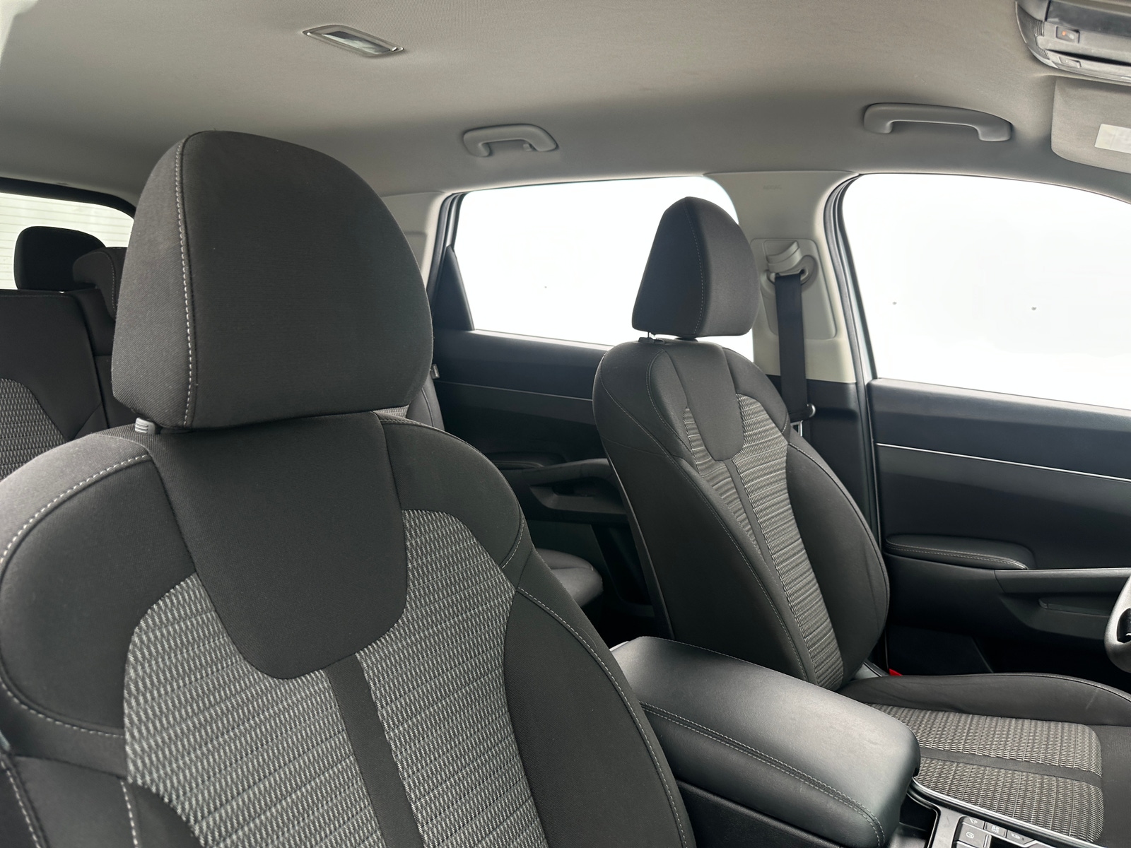Thumbnail: 2024 Kia Sorento - 2