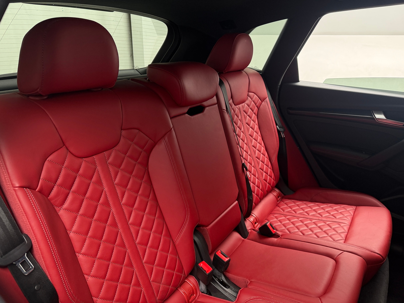 Thumbnail: 2023 Audi SQ5 - 5