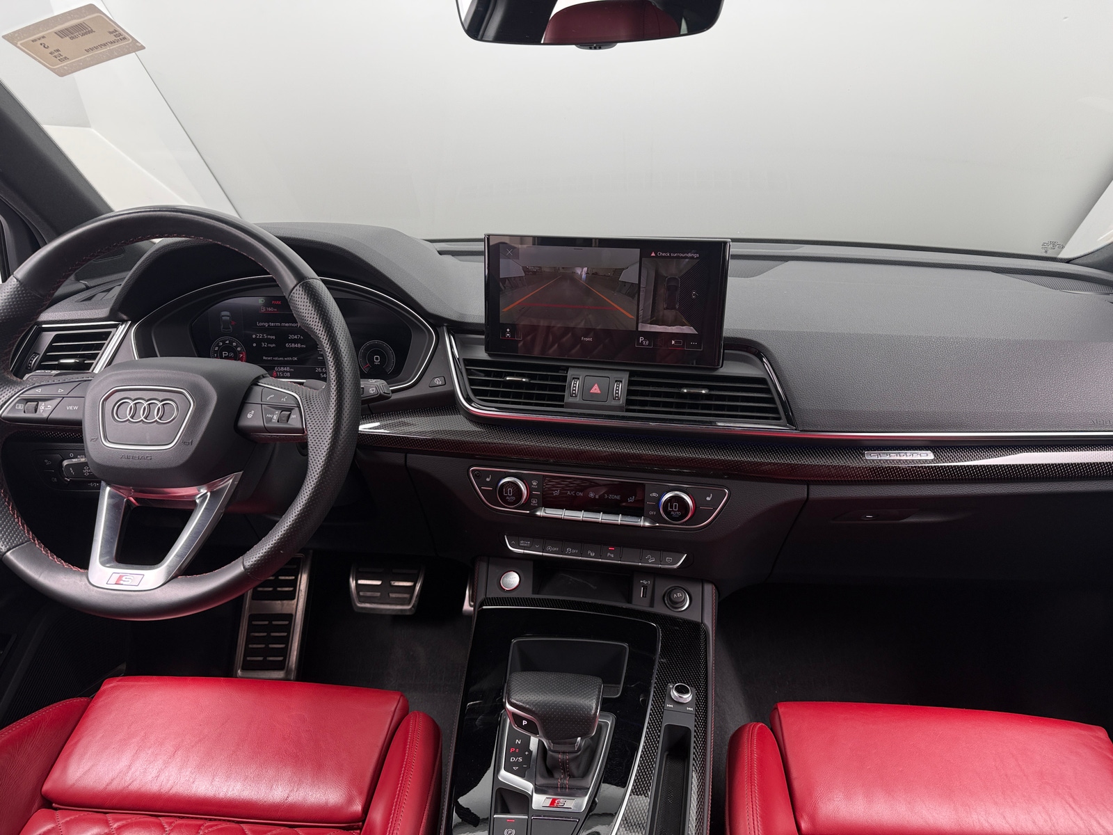 Thumbnail: 2023 Audi SQ5 - 2
