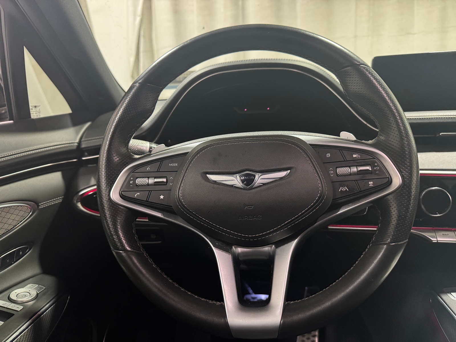 Thumbnail: 2023 Genesis GV70 - 5
