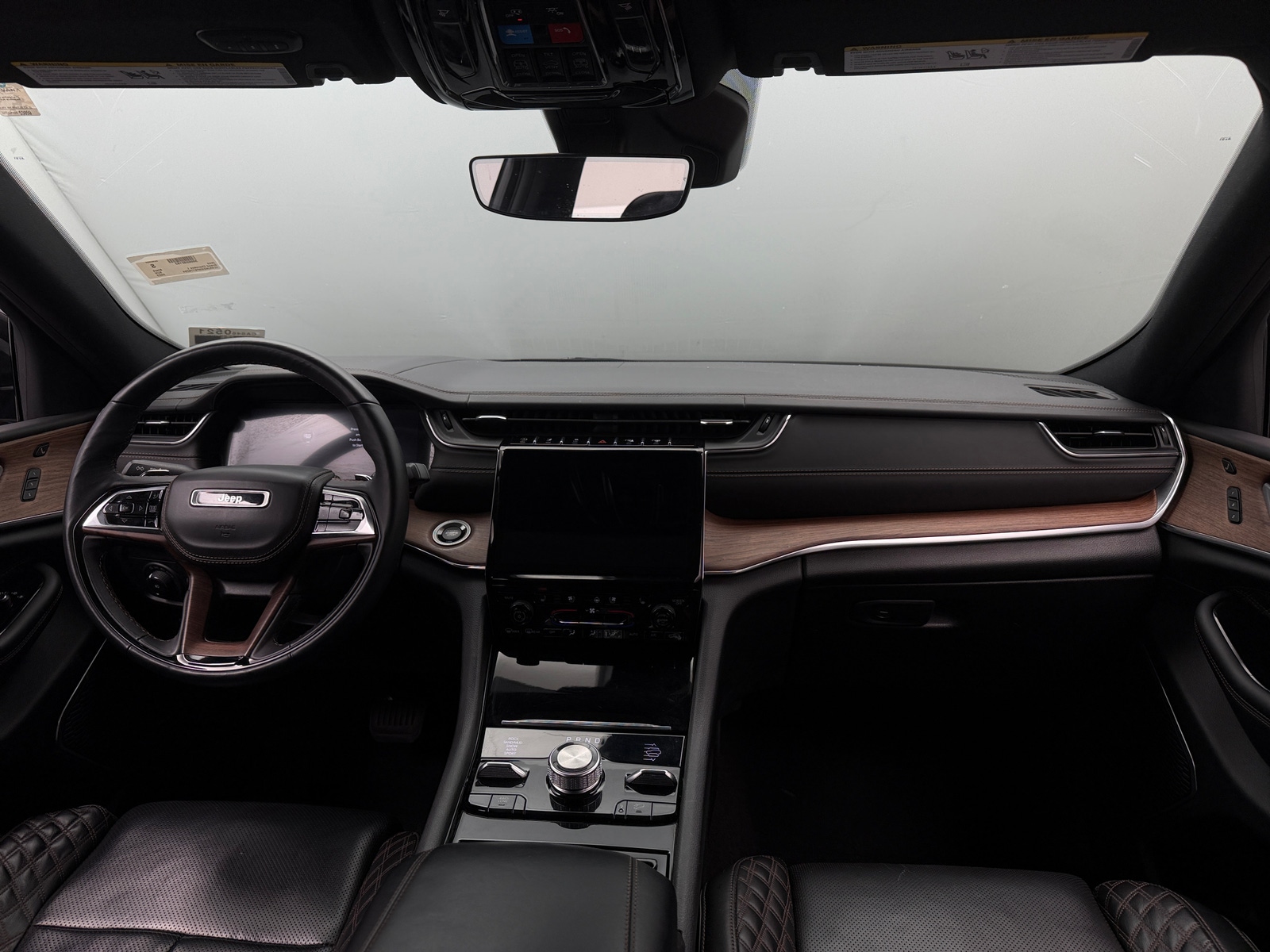 Thumbnail: 2023 Jeep Grand Cherokee L - 2