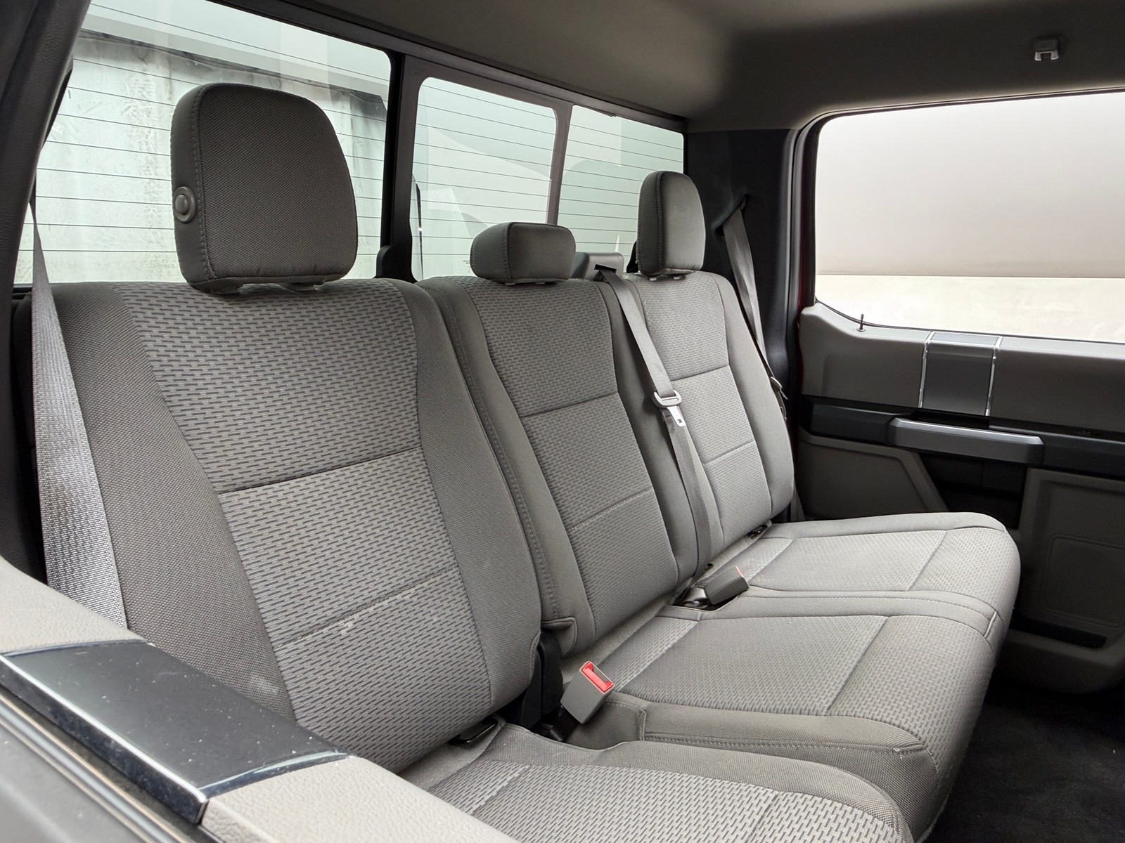 Thumbnail: 2018 Ford Econoline - 6