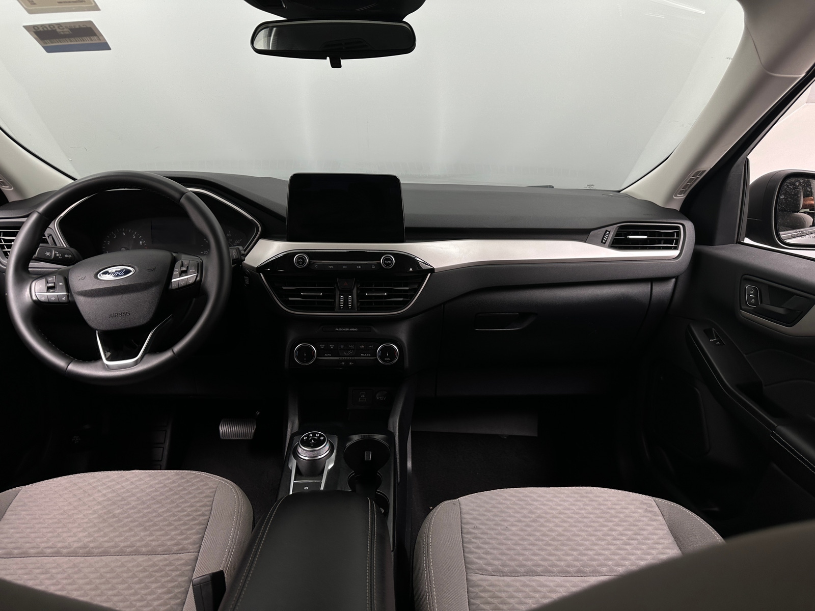 Thumbnail: 2022 Ford Escape - 3