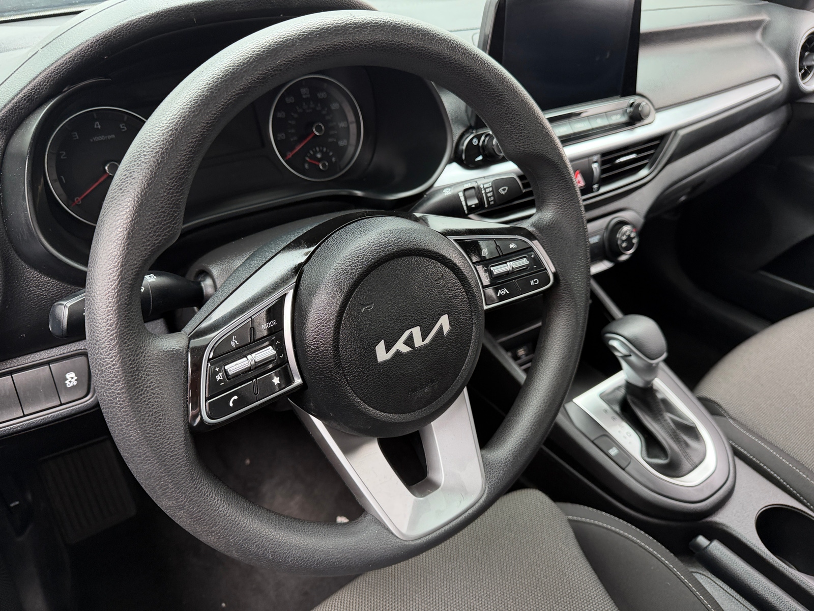 Thumbnail: 2022 Kia Forte - 5