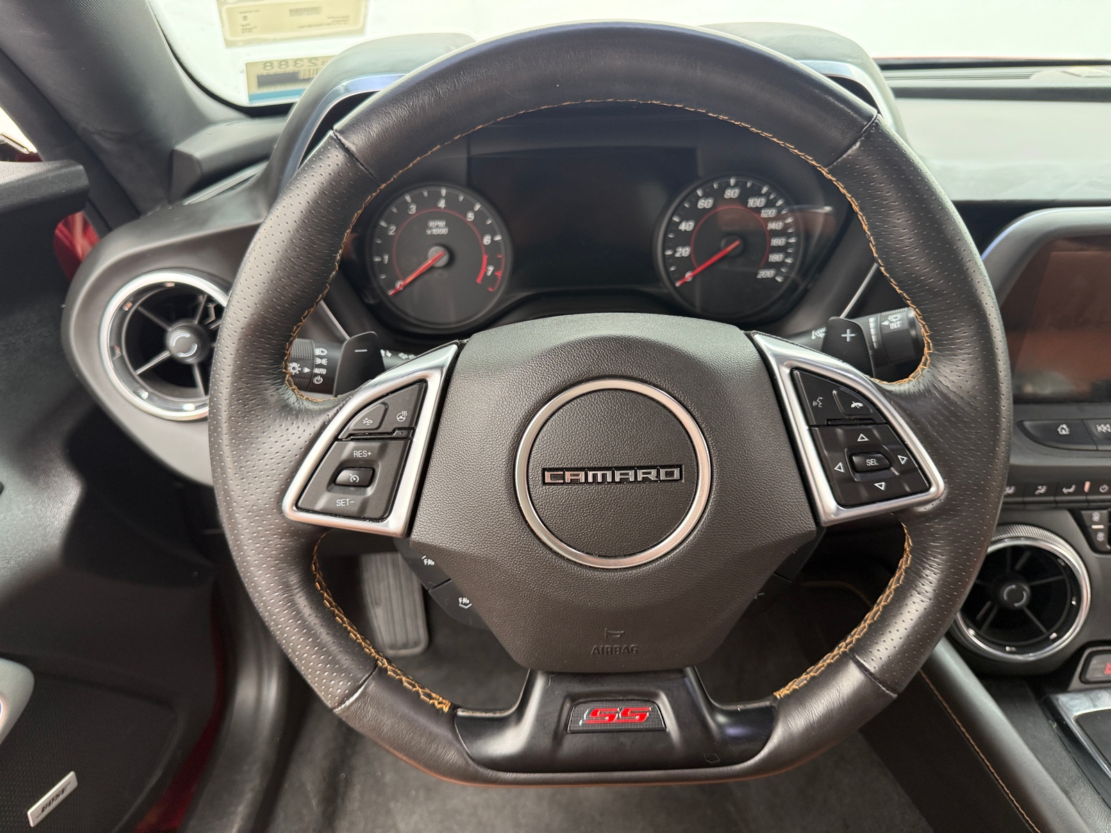 Thumbnail: 2019 Chevrolet Camaro - 3