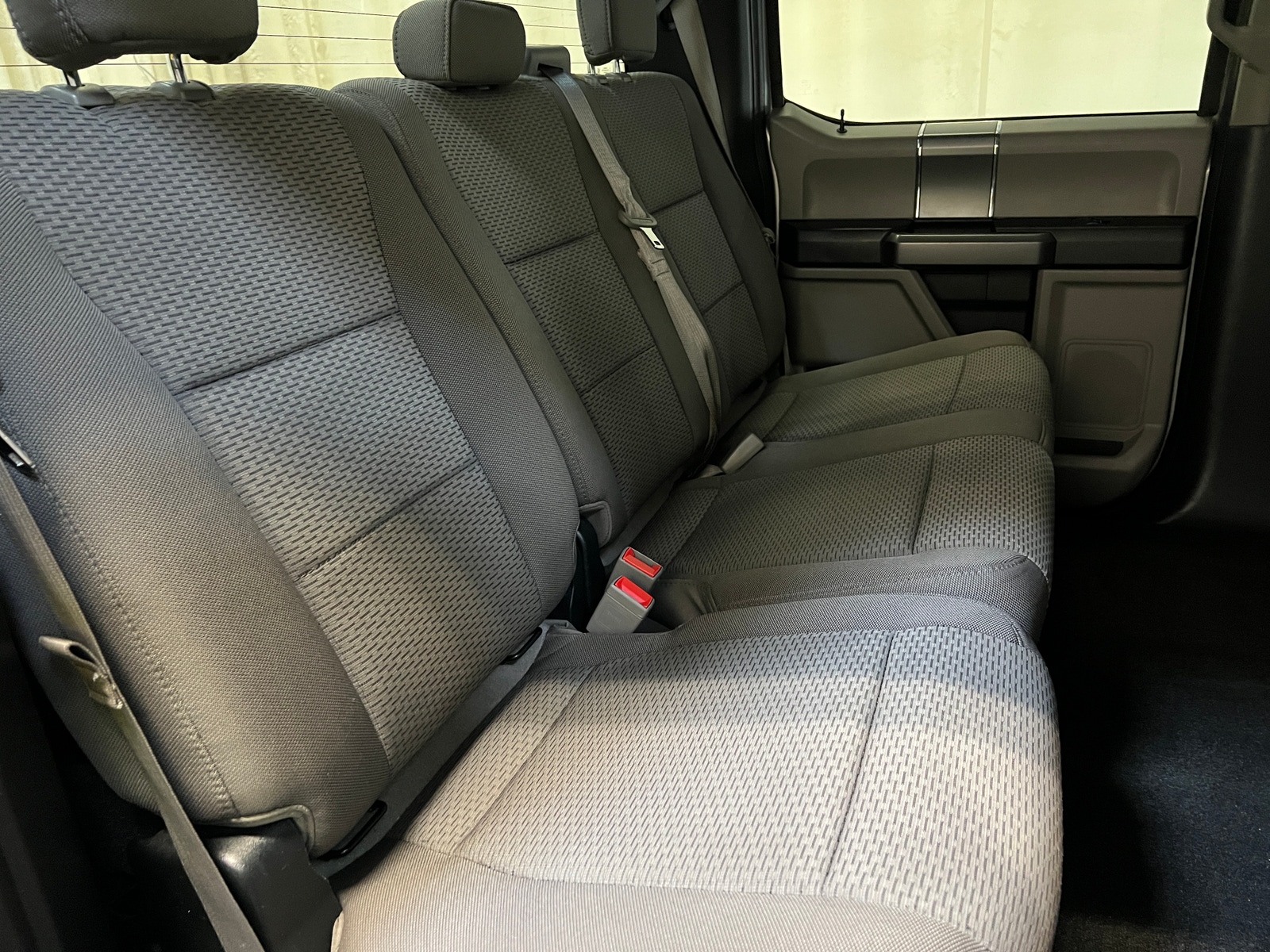Thumbnail: 2019 Ford Econoline - 6