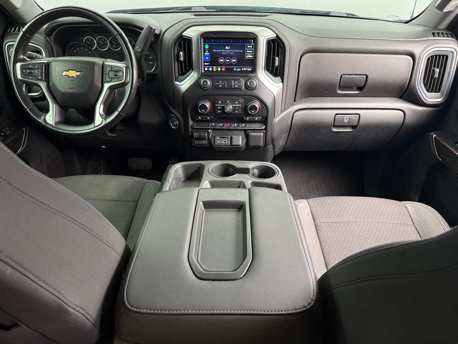 Thumbnail: 2020 Chevrolet Silverado 1500 - 3