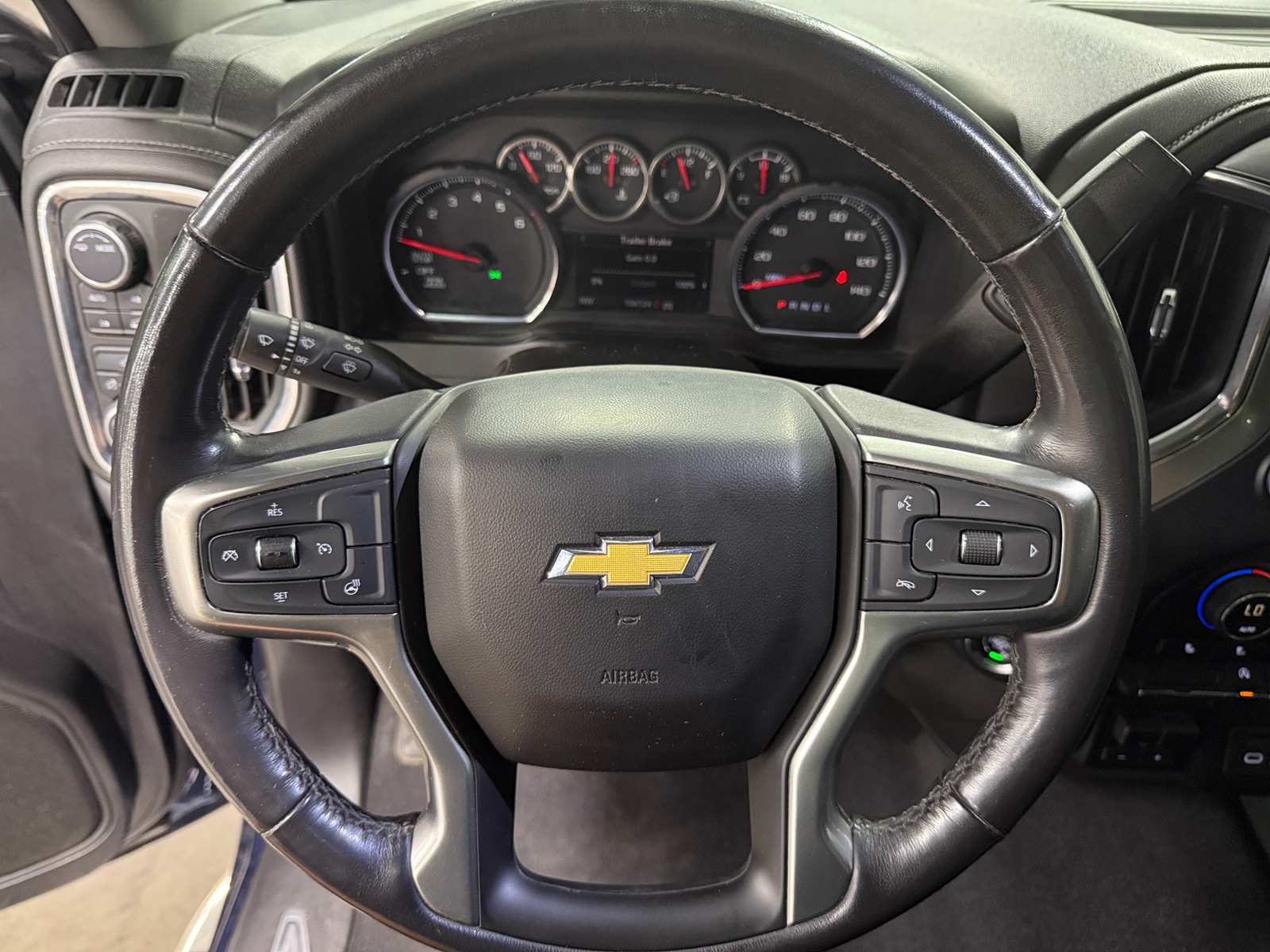 Thumbnail: 2020 Chevrolet Silverado 1500 - 5