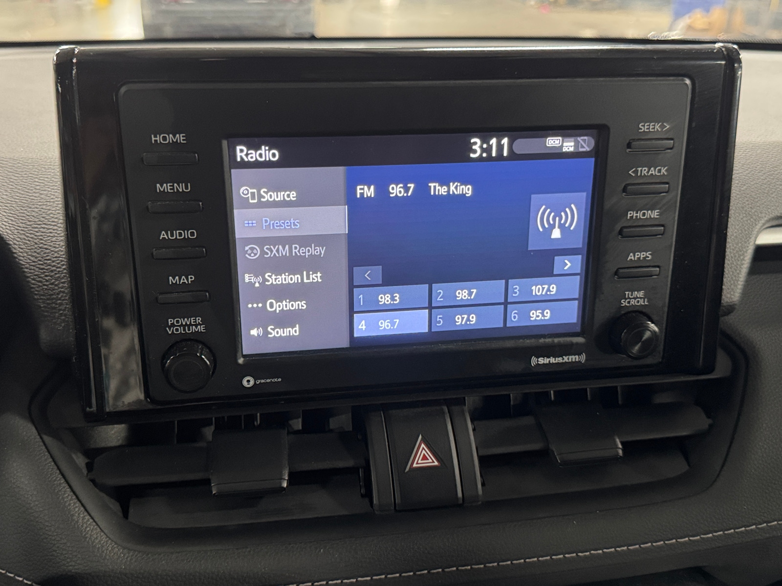 Thumbnail: 2021 Toyota RAV4 - 4