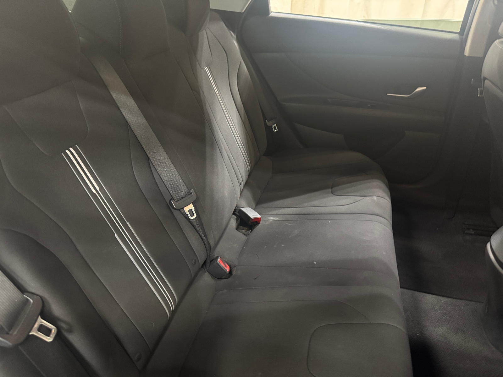 Thumbnail: 2023 Hyundai Elantra - 6