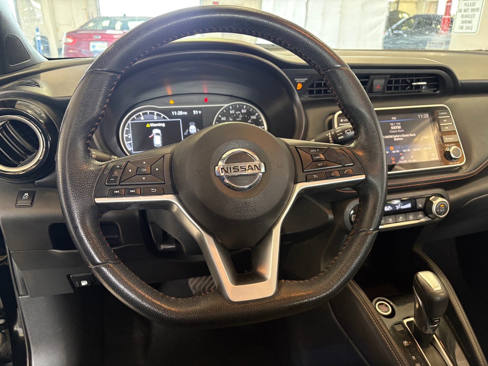Thumbnail: 2019 Nissan Kicks - 4