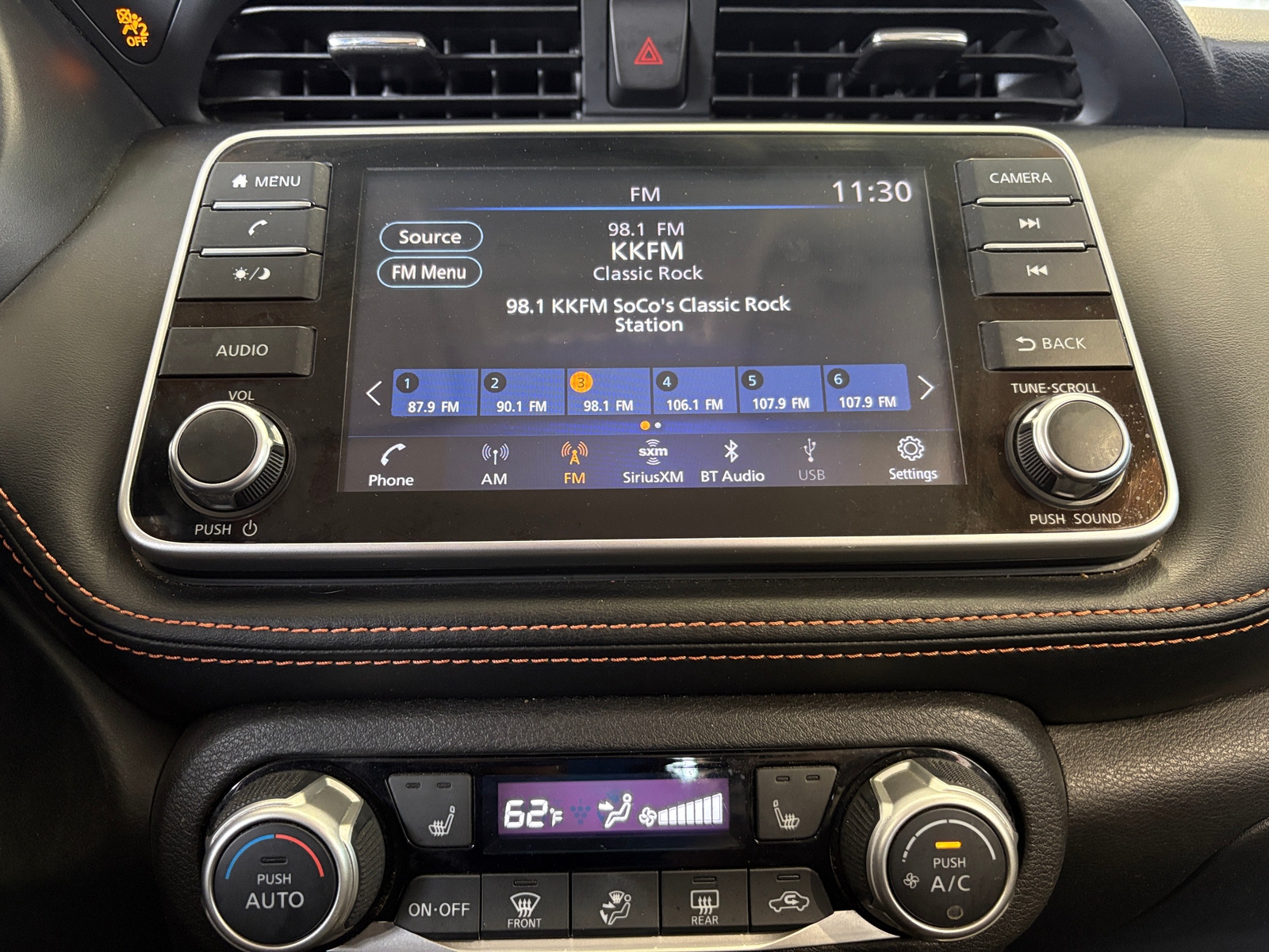 Thumbnail: 2019 Nissan Kicks - 3