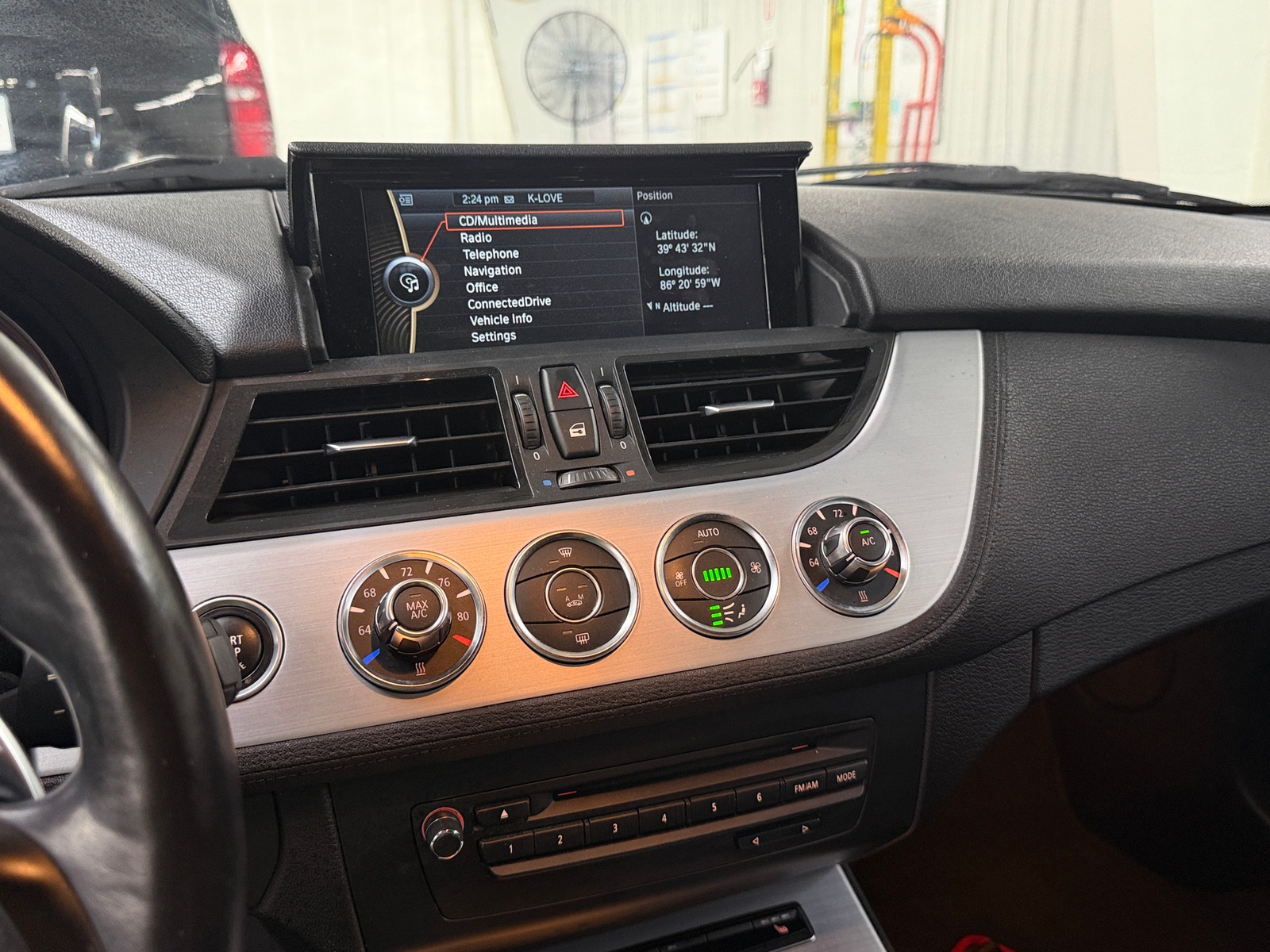 Thumbnail: 2014 BMW Z4 - 3