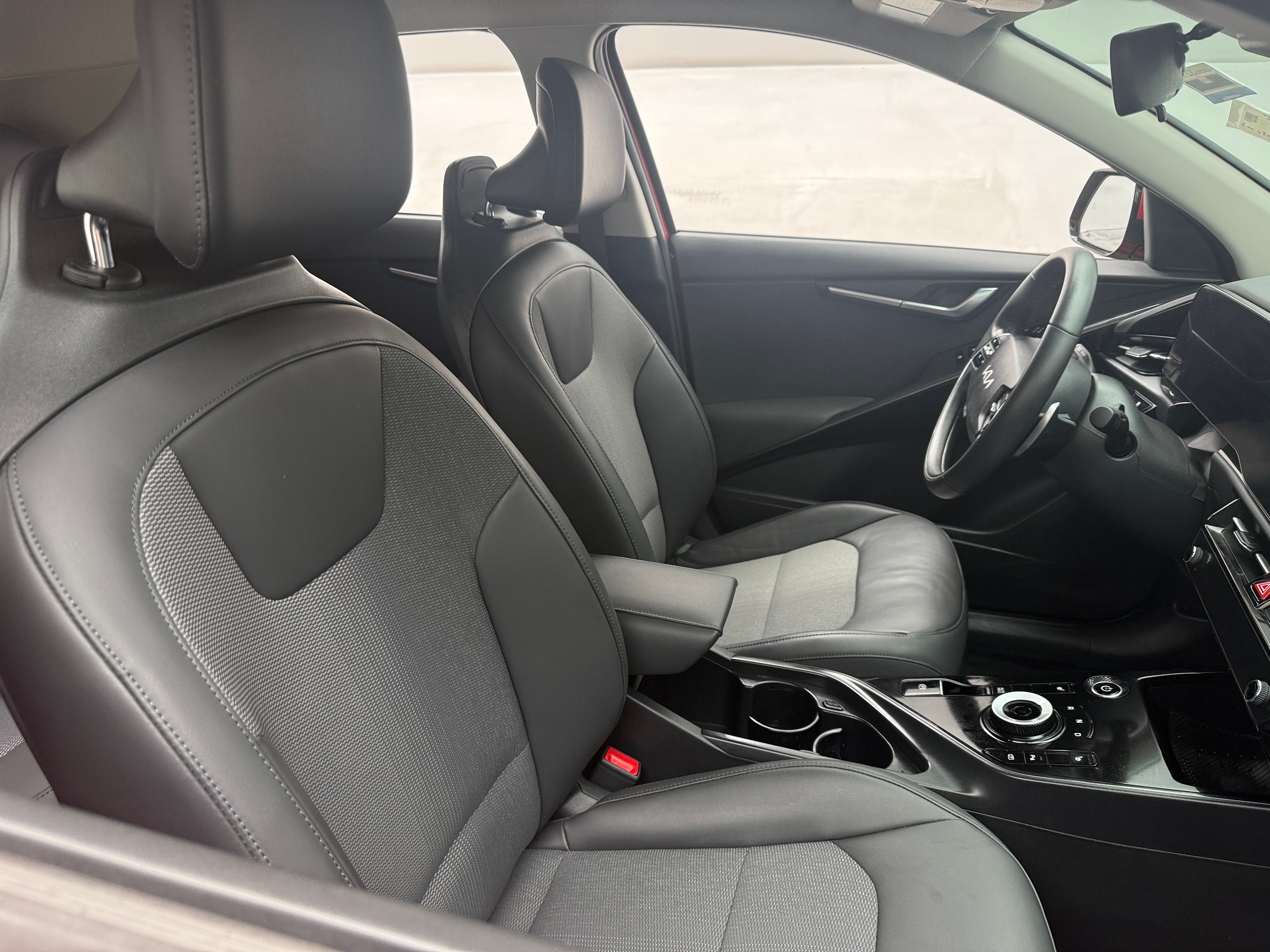 Used 2023 Kia Niro Wind with VIN KNDCR3L11P5035247 for sale in Auburn, WA