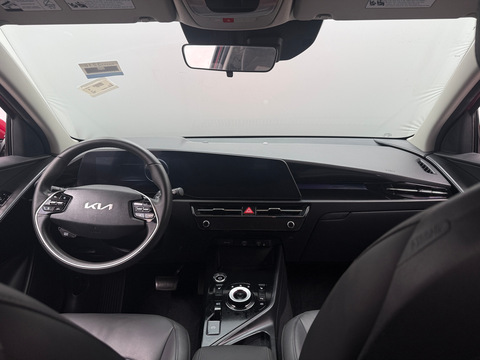 Thumbnail: 2023 Kia Niro - 2