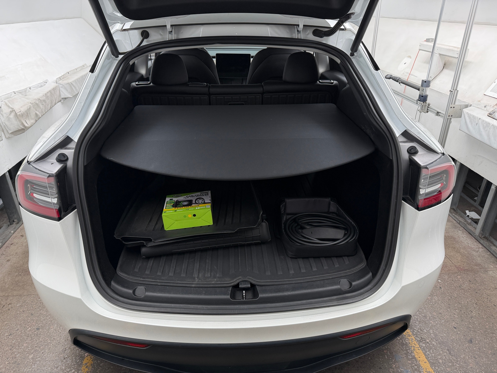 Thumbnail: 2023 Tesla Model Y - 6