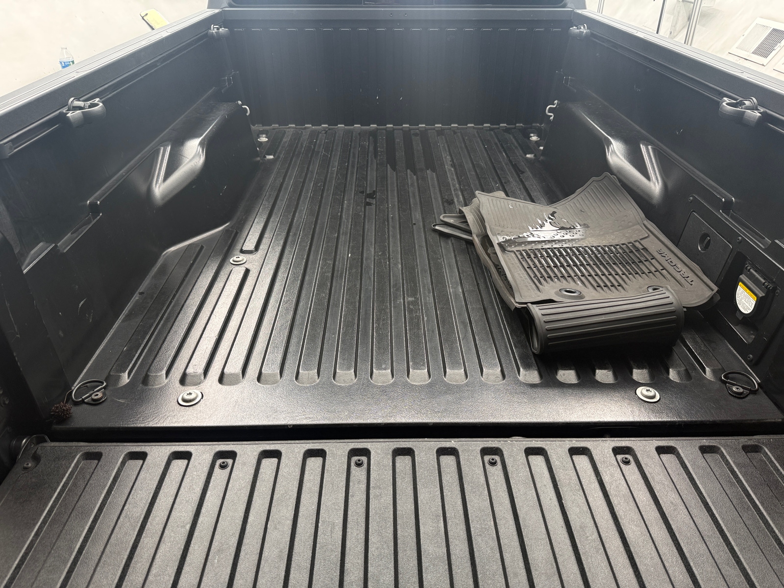 Thumbnail: 2023 Toyota Tacoma - 7