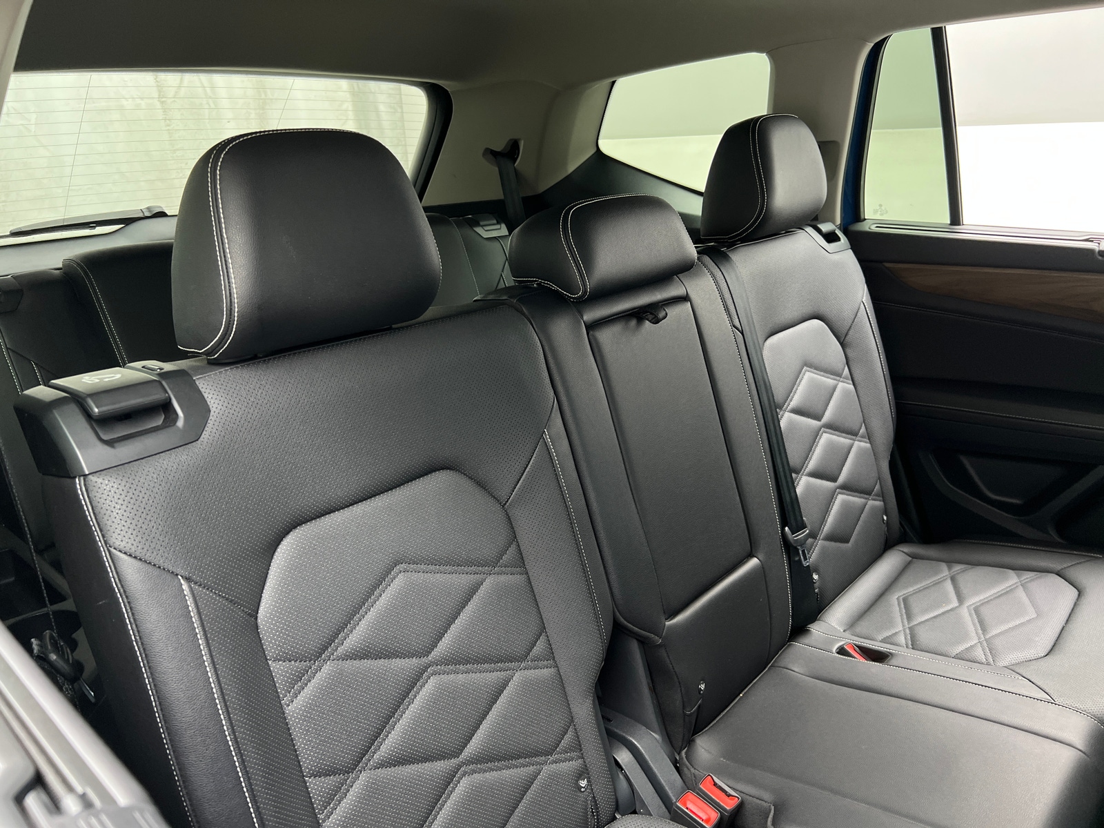 Thumbnail: 2025 Volkswagen Atlas - 5