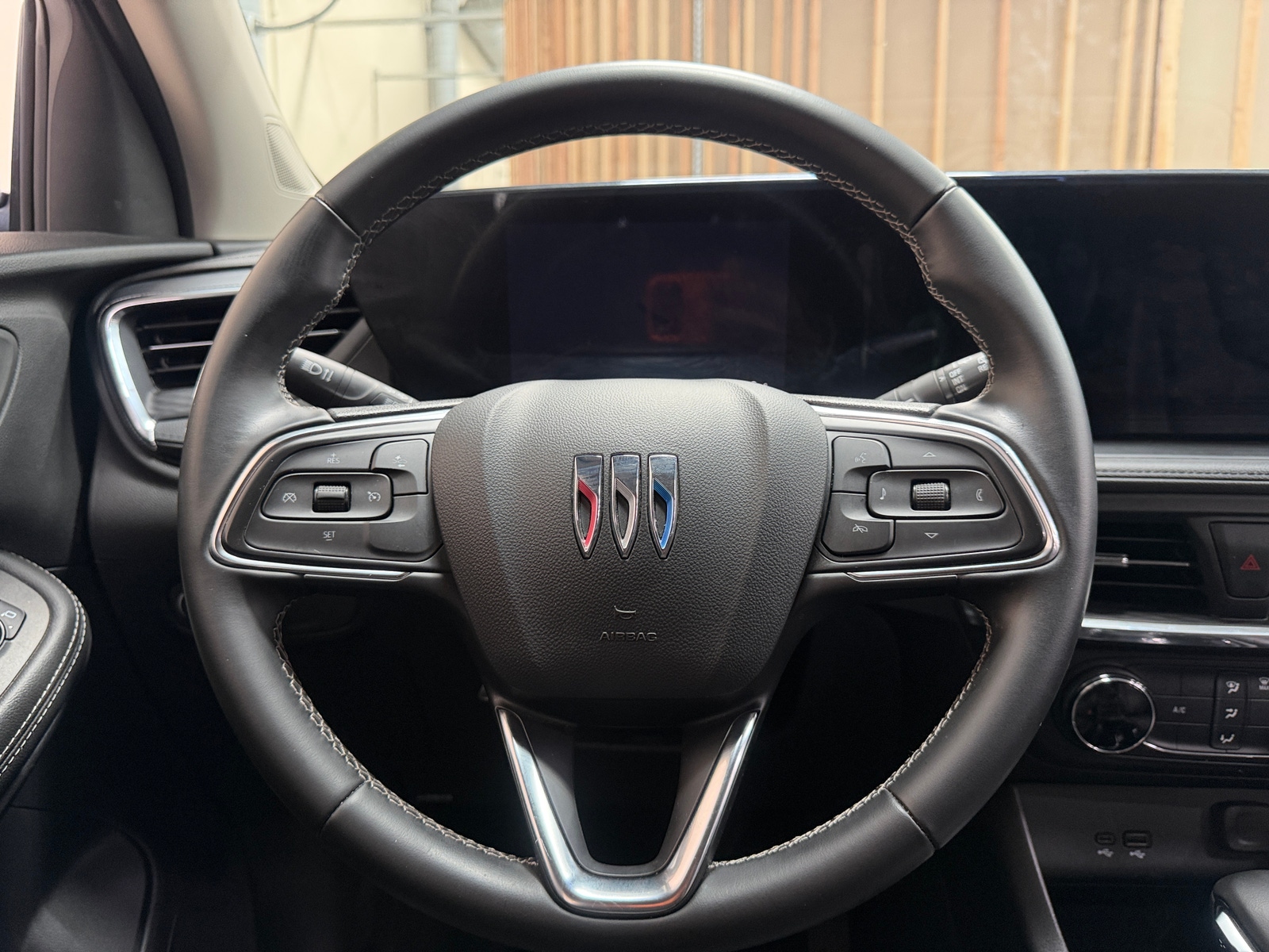 Thumbnail: 2025 Buick Encore GX - 4