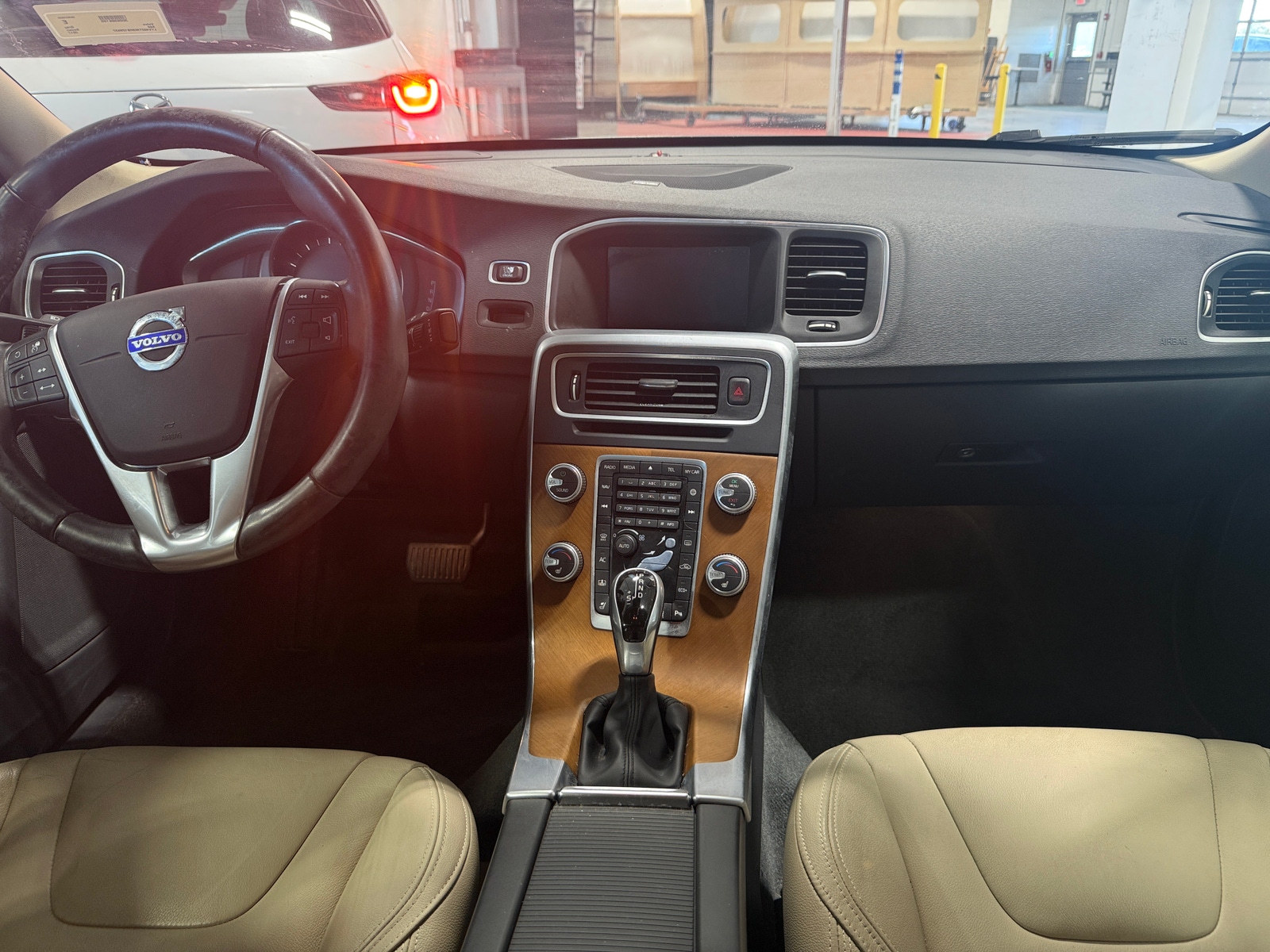 Thumbnail: 2017 Volvo S60 - 2