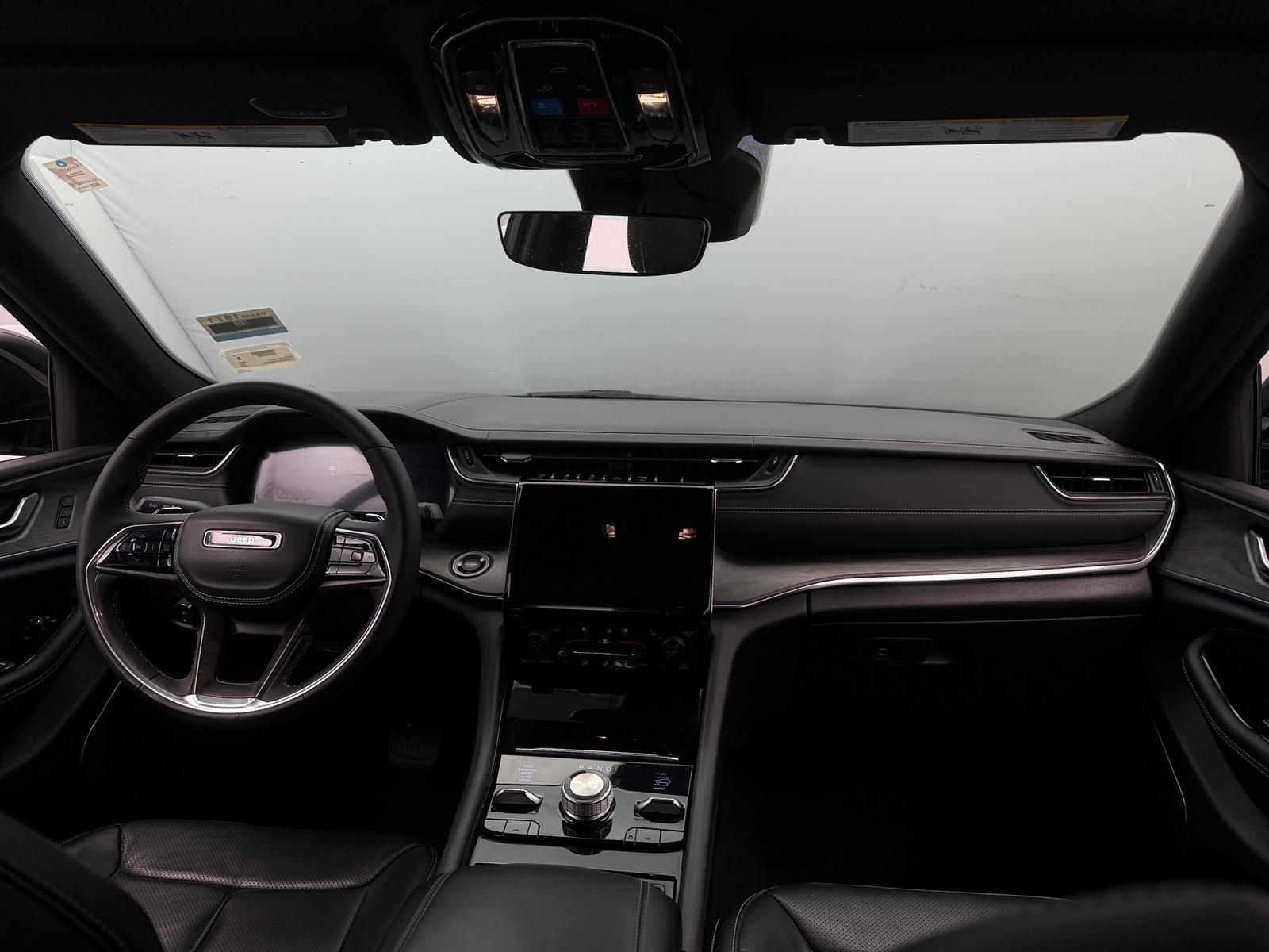 Thumbnail: 2023 Jeep Grand Cherokee L - 2