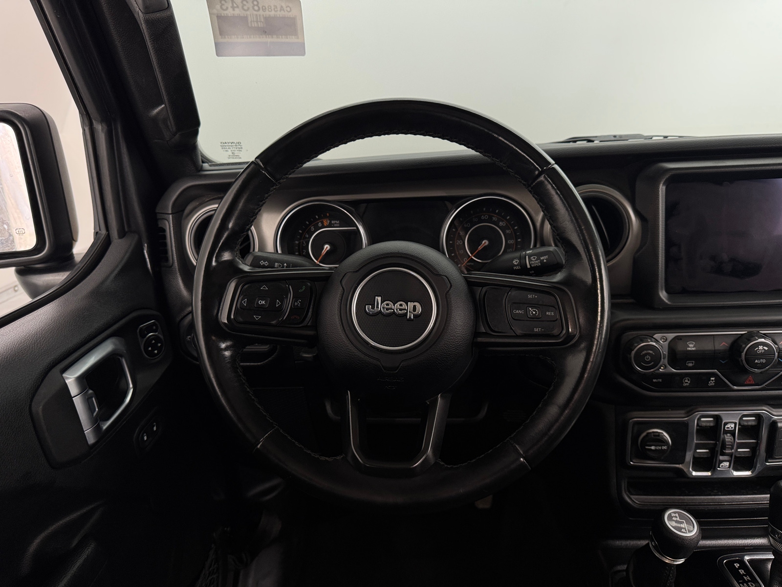 Thumbnail: 2022 Jeep Gladiator - 5