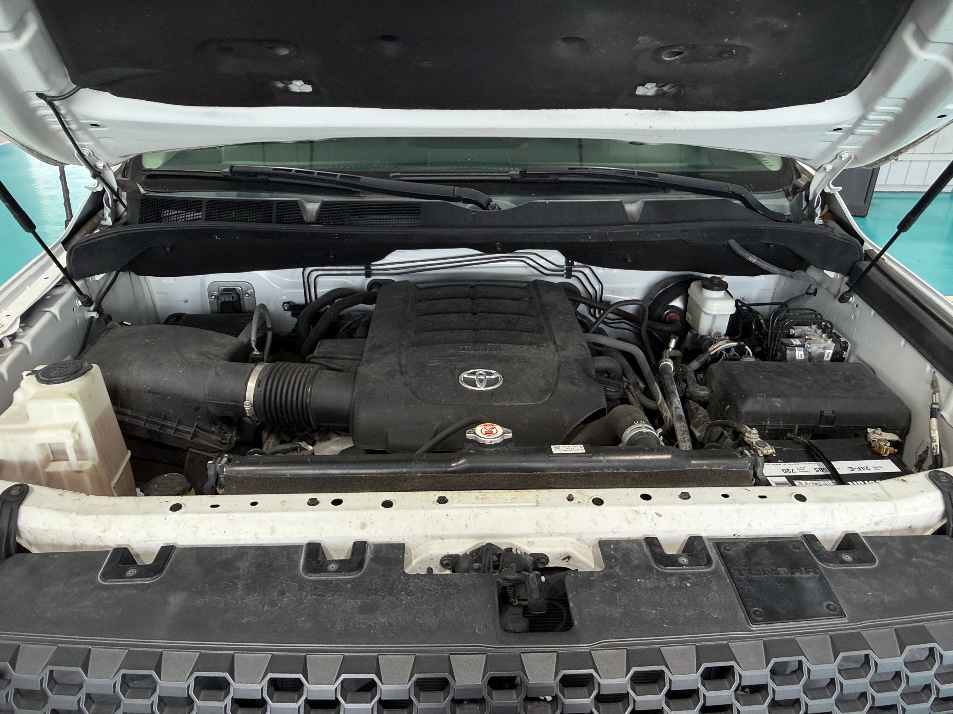 2019 Toyota Tundra SR5 - Photo 4