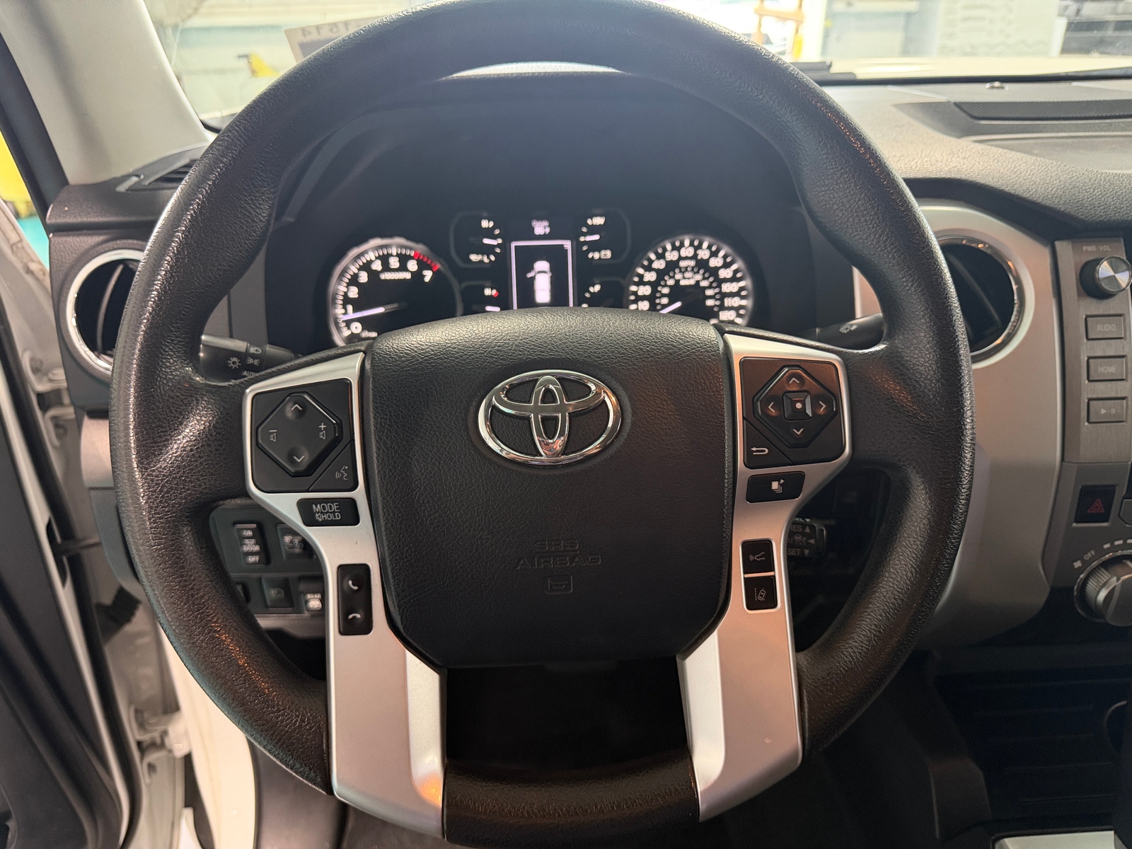 Thumbnail: 2019 Toyota Tundra - 5