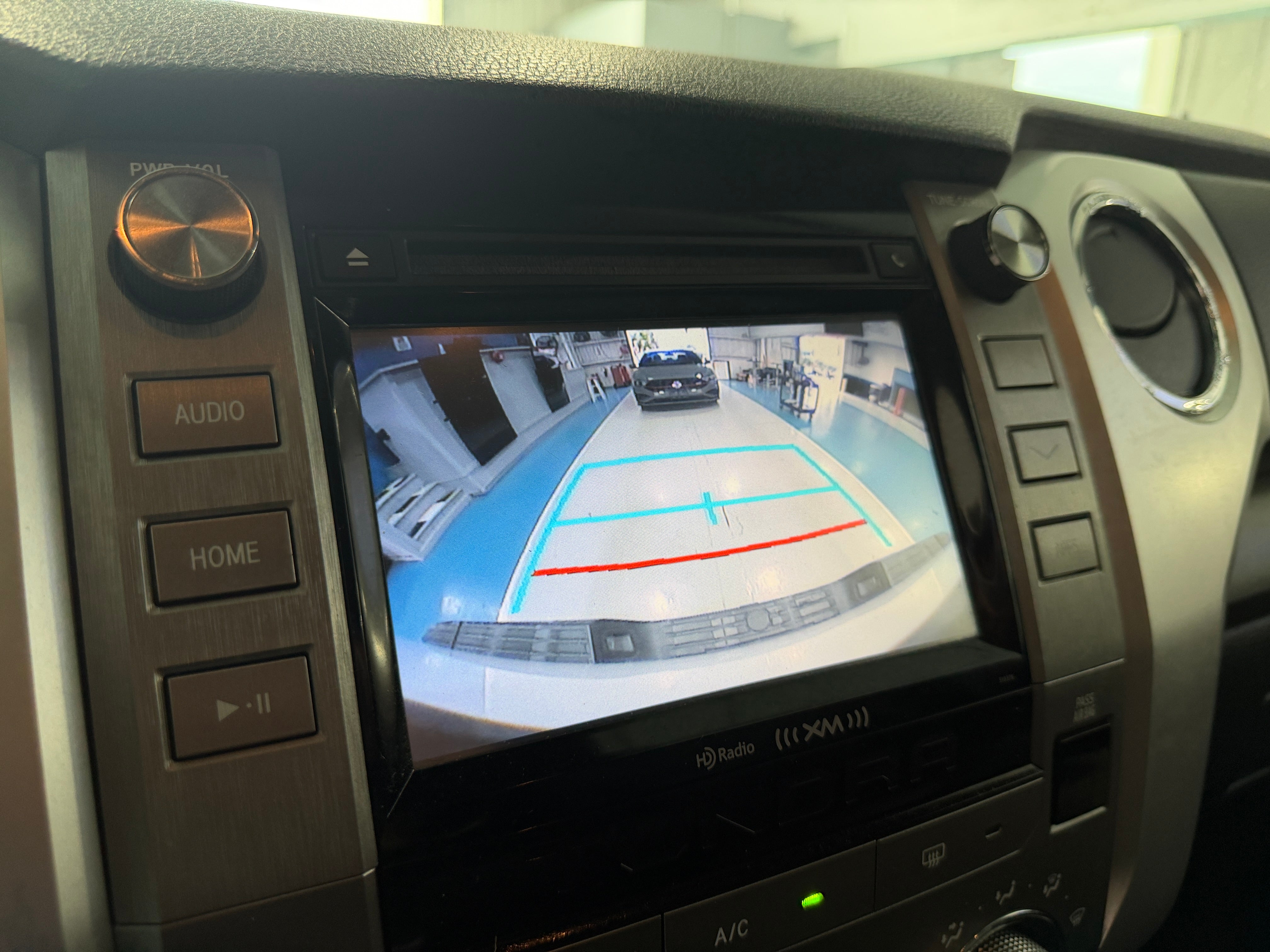 2019 Toyota Tundra SR5 - Photo 16