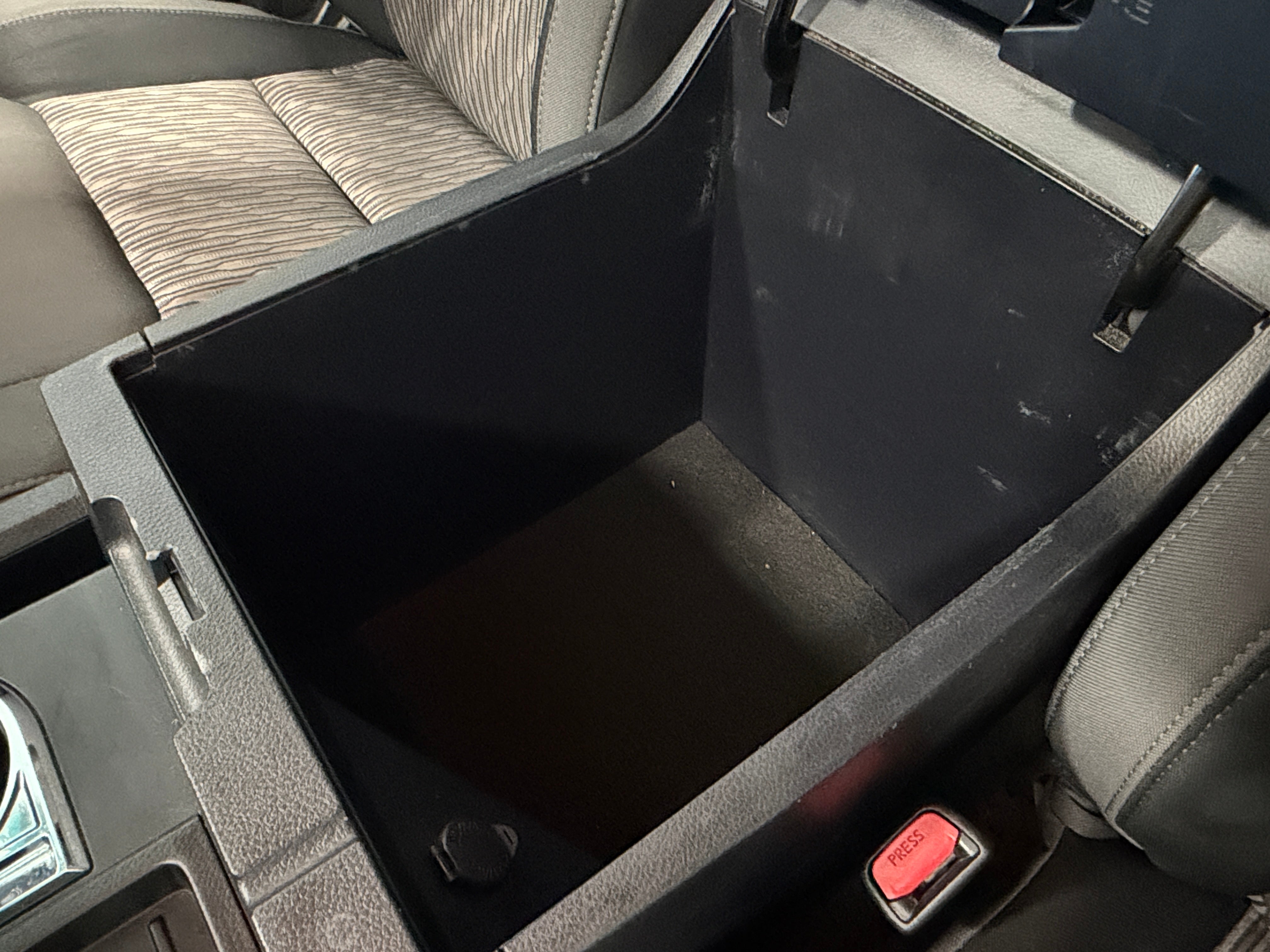 2019 Toyota Tundra SR5 - Photo 17