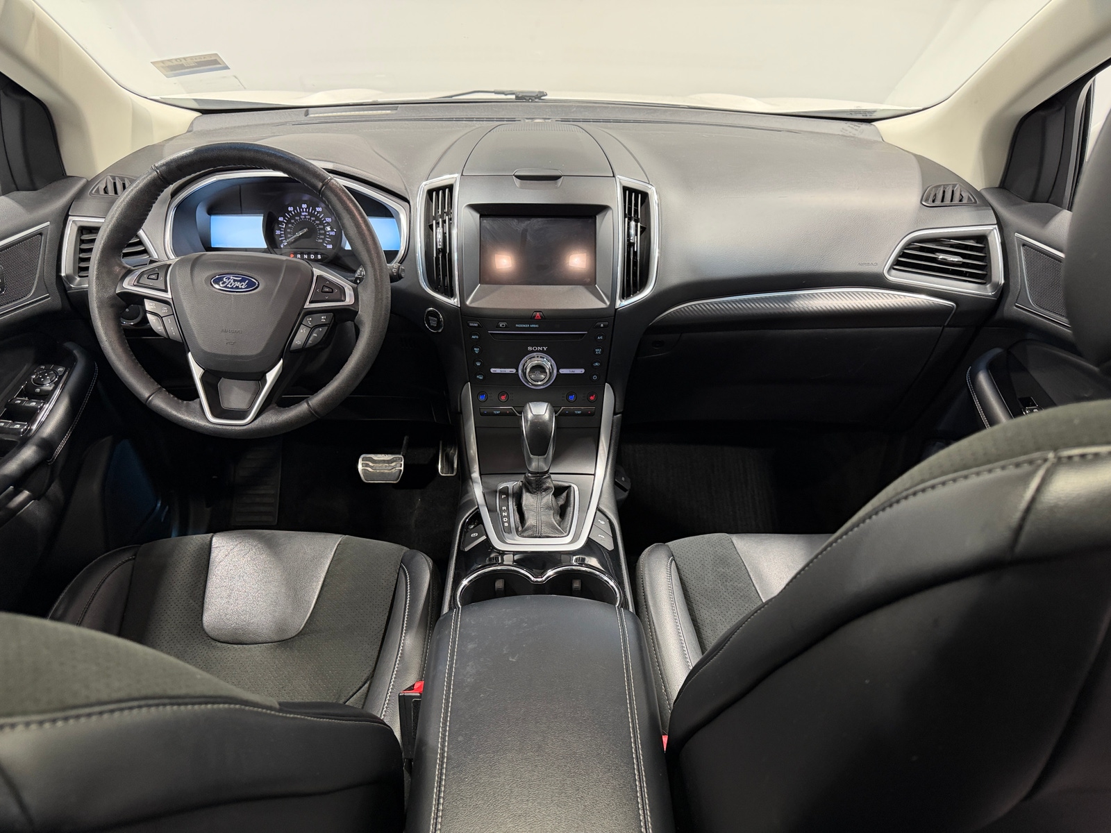 Thumbnail: 2018 Ford Edge - 2