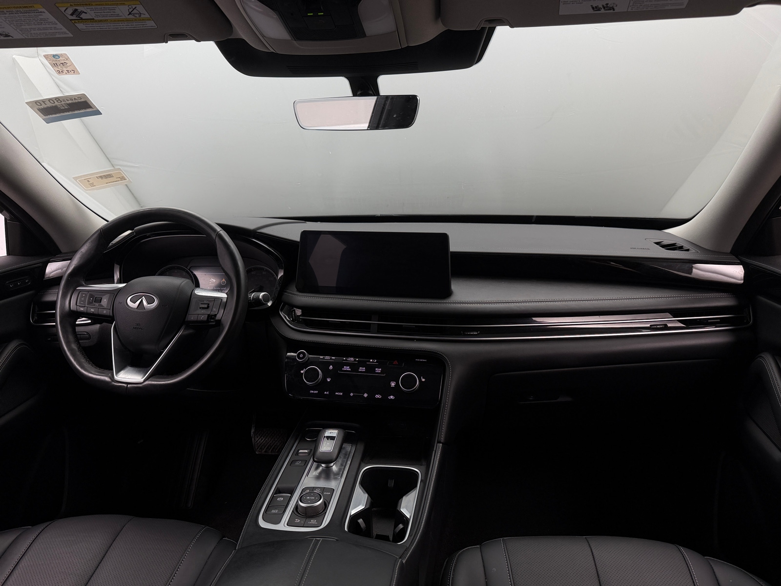 Thumbnail: 2023 INFINITI QX60 - 2