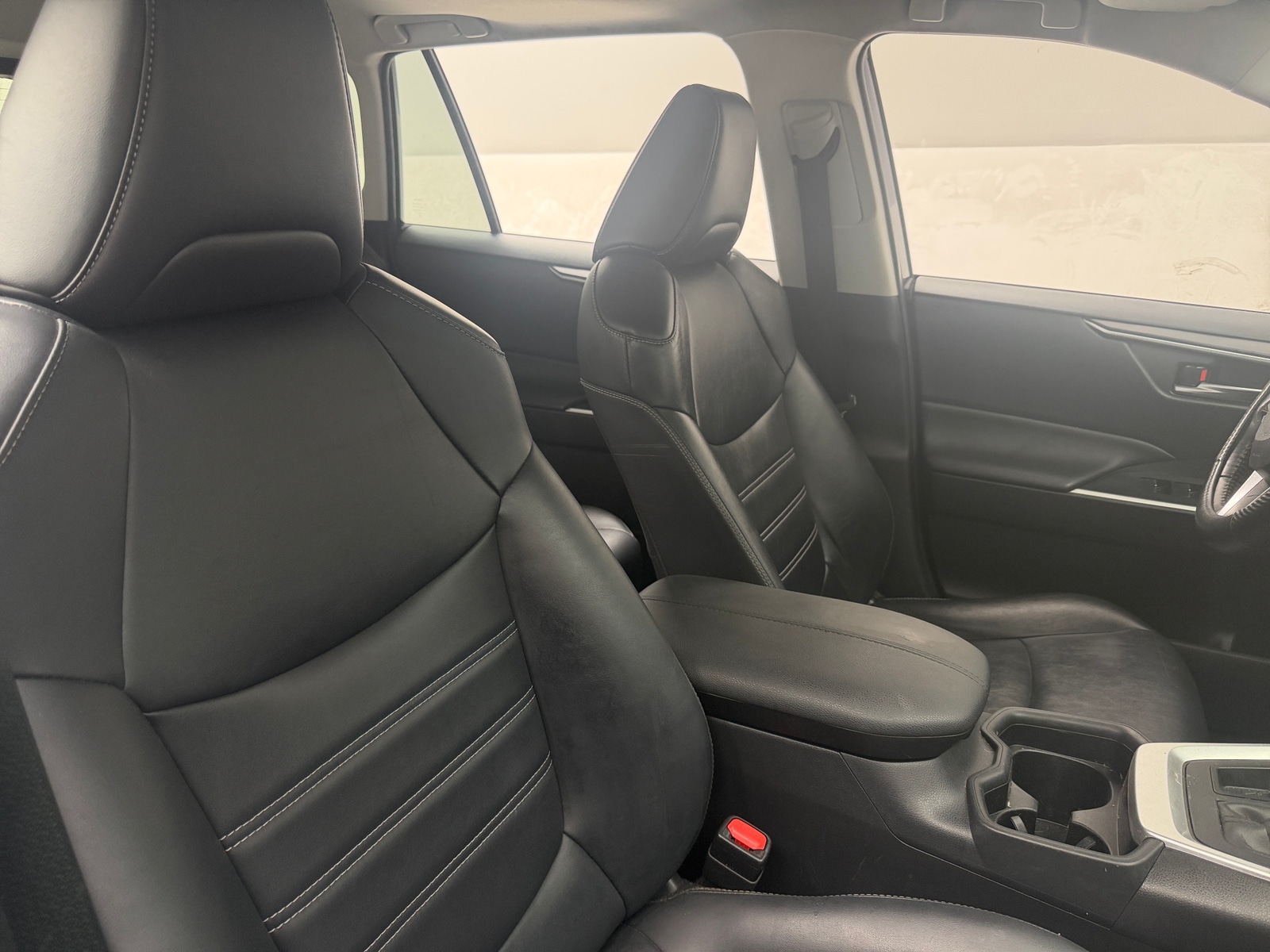 Thumbnail: 2020 Toyota RAV4 - 2