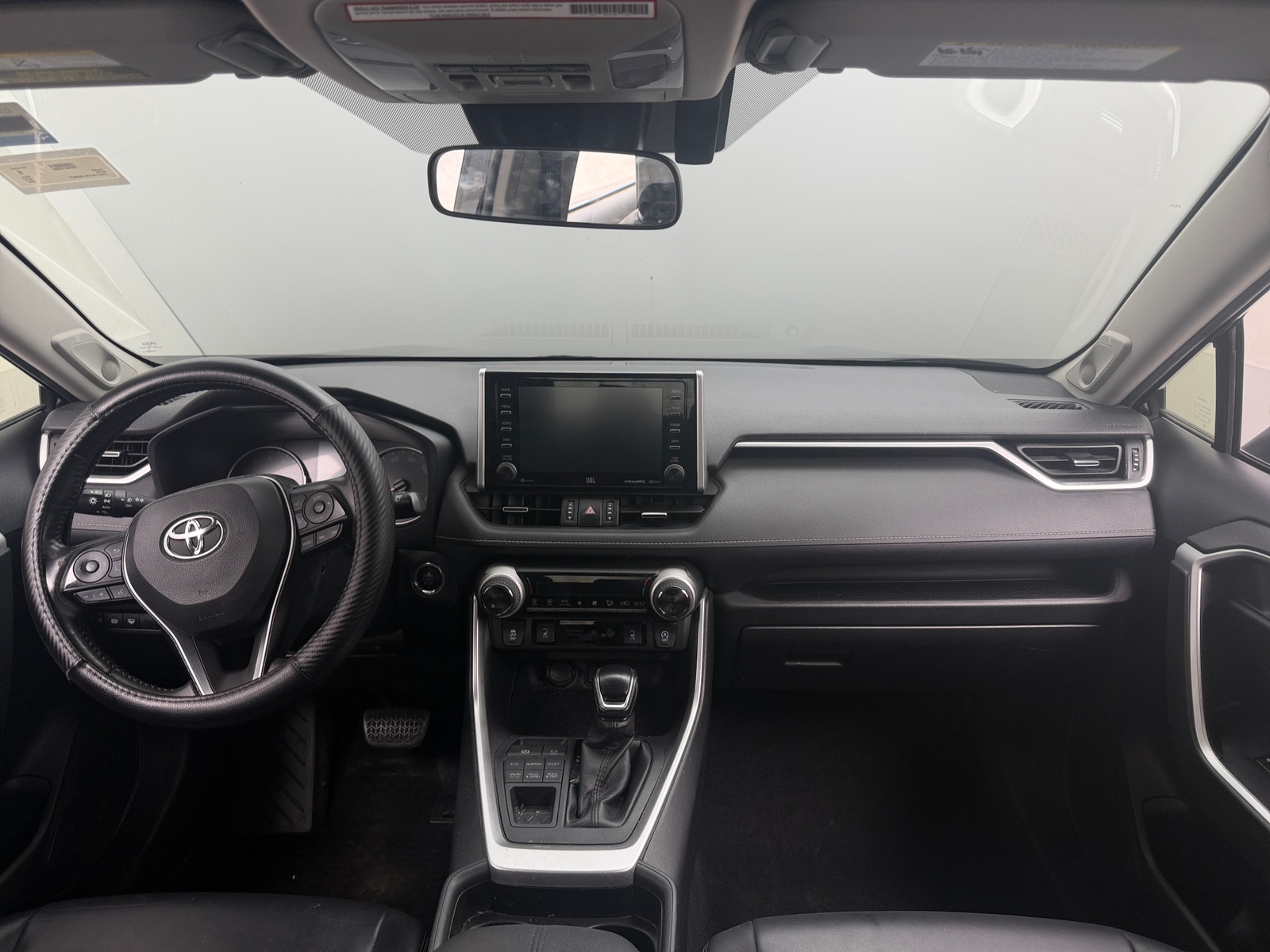 Thumbnail: 2020 Toyota RAV4 - 3