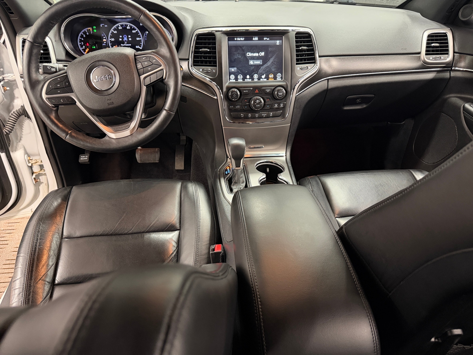 Thumbnail: 2018 Jeep Grand Cherokee - 2