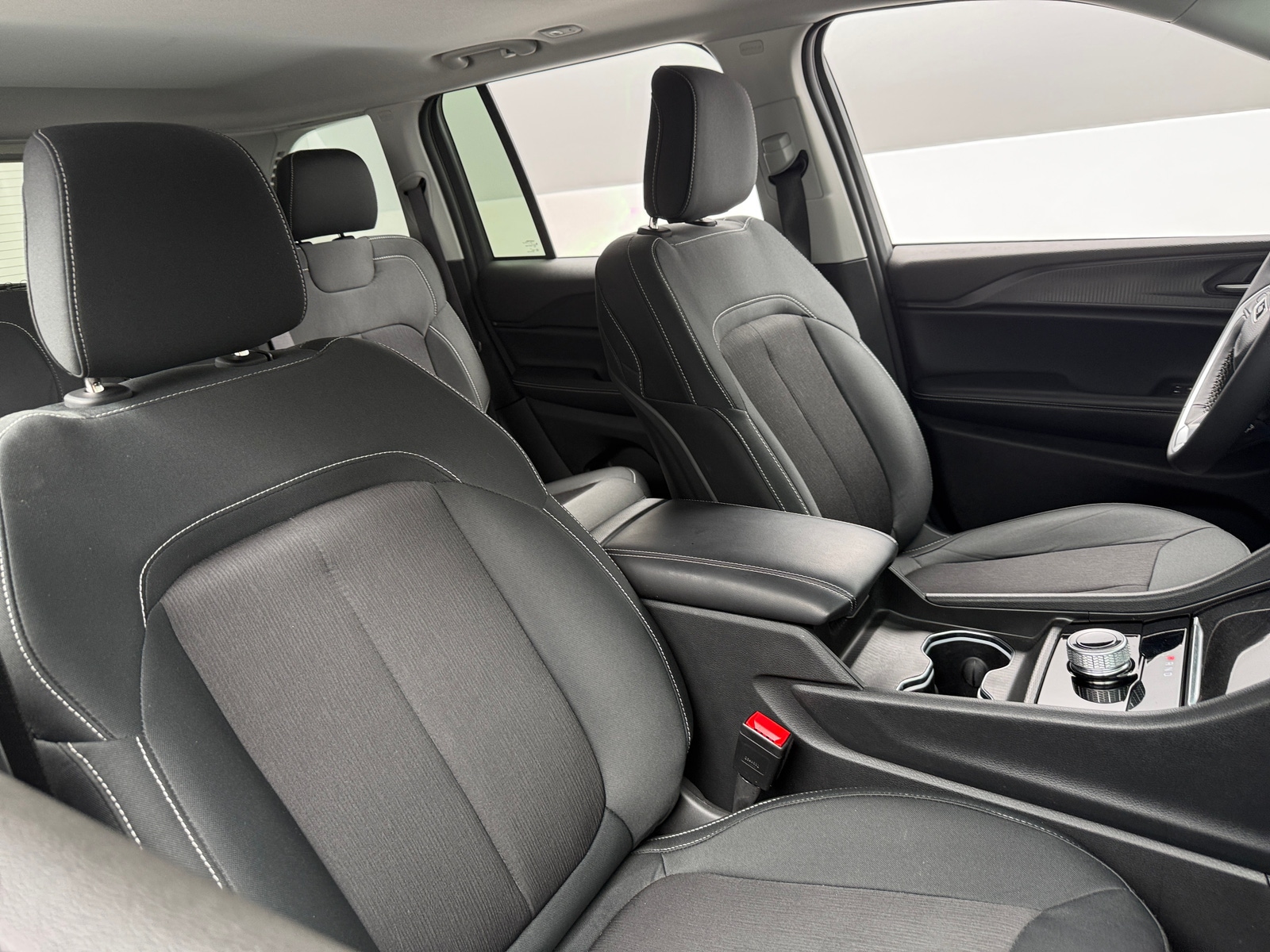 Thumbnail: 2023 Jeep Grand Cherokee - 2