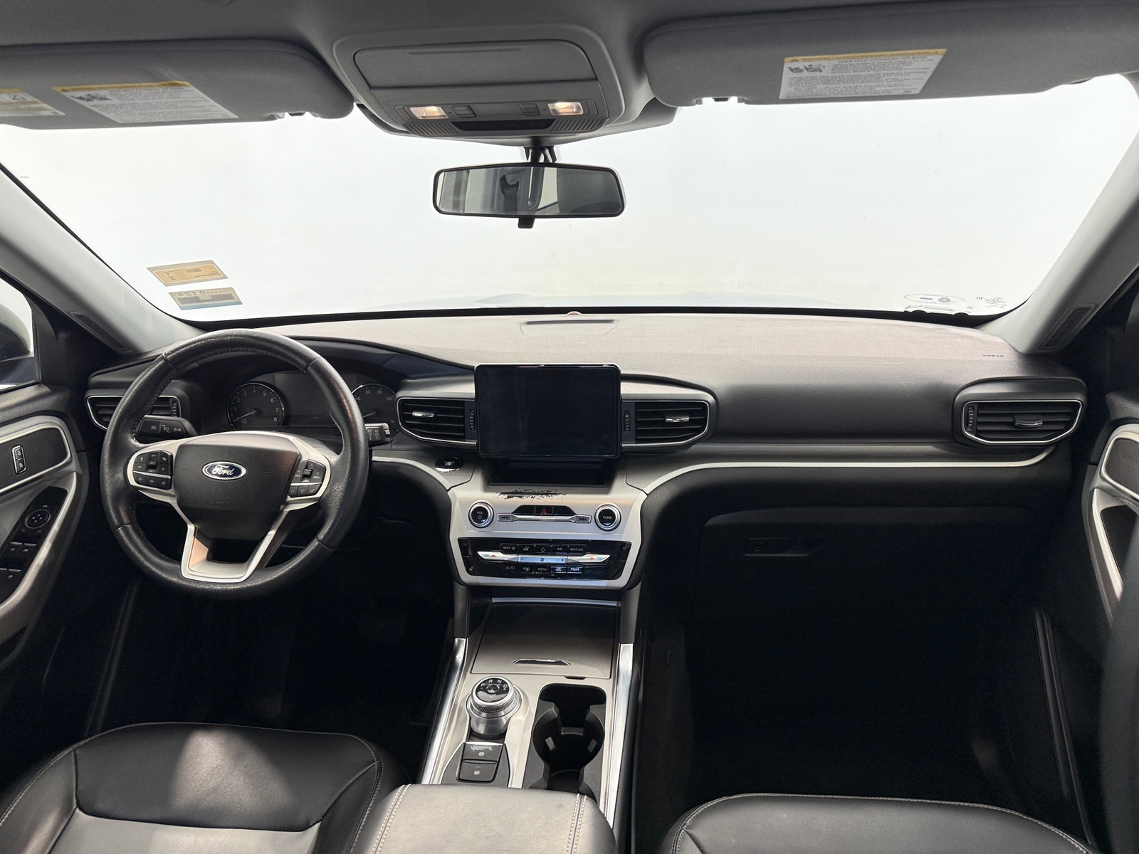 Thumbnail: 2022 Ford Explorer - 2