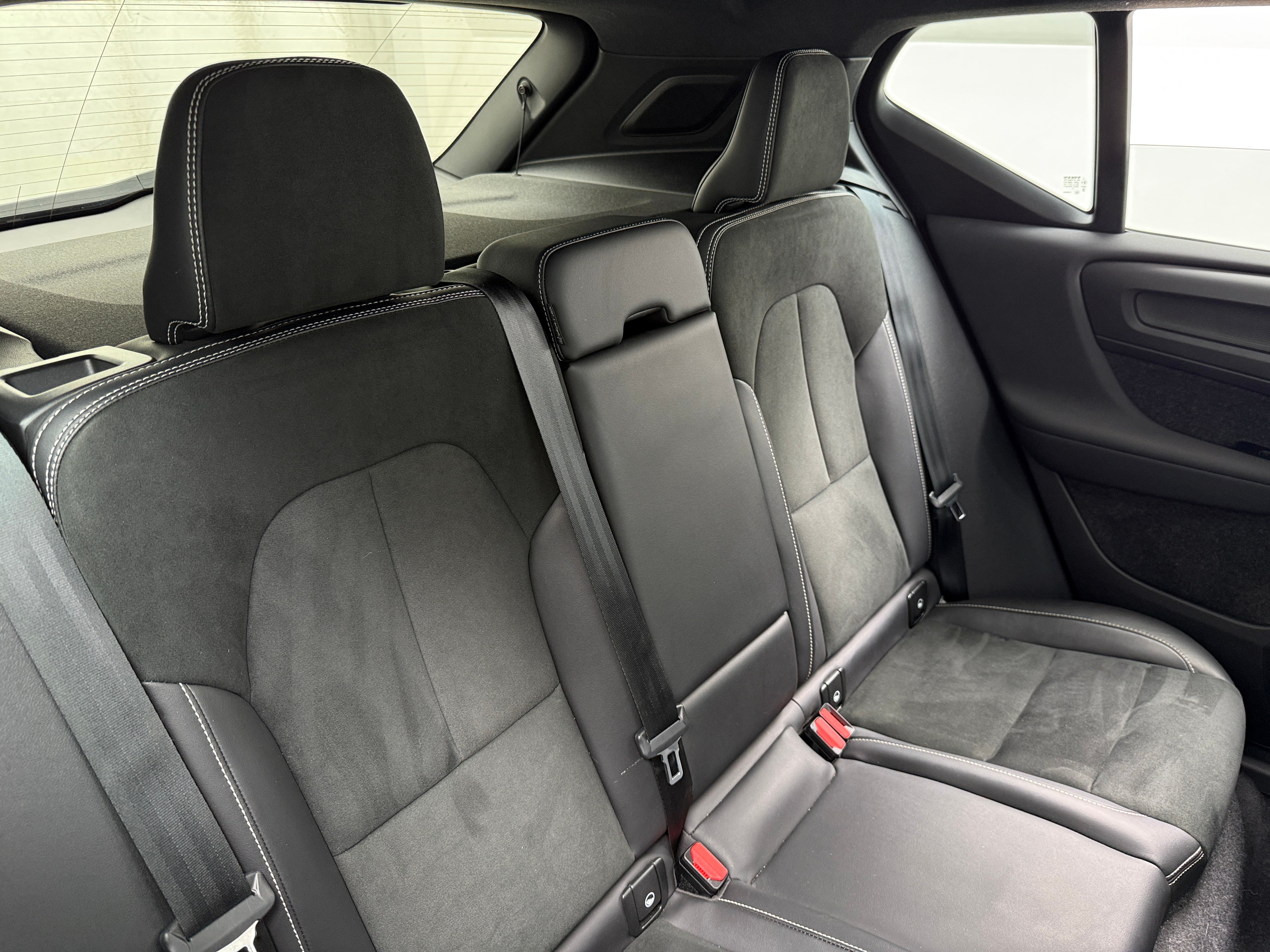 Used 2022 Volvo XC40 Ultimate with VIN YV4ED3UBXN2706246 for sale in Auburn, WA