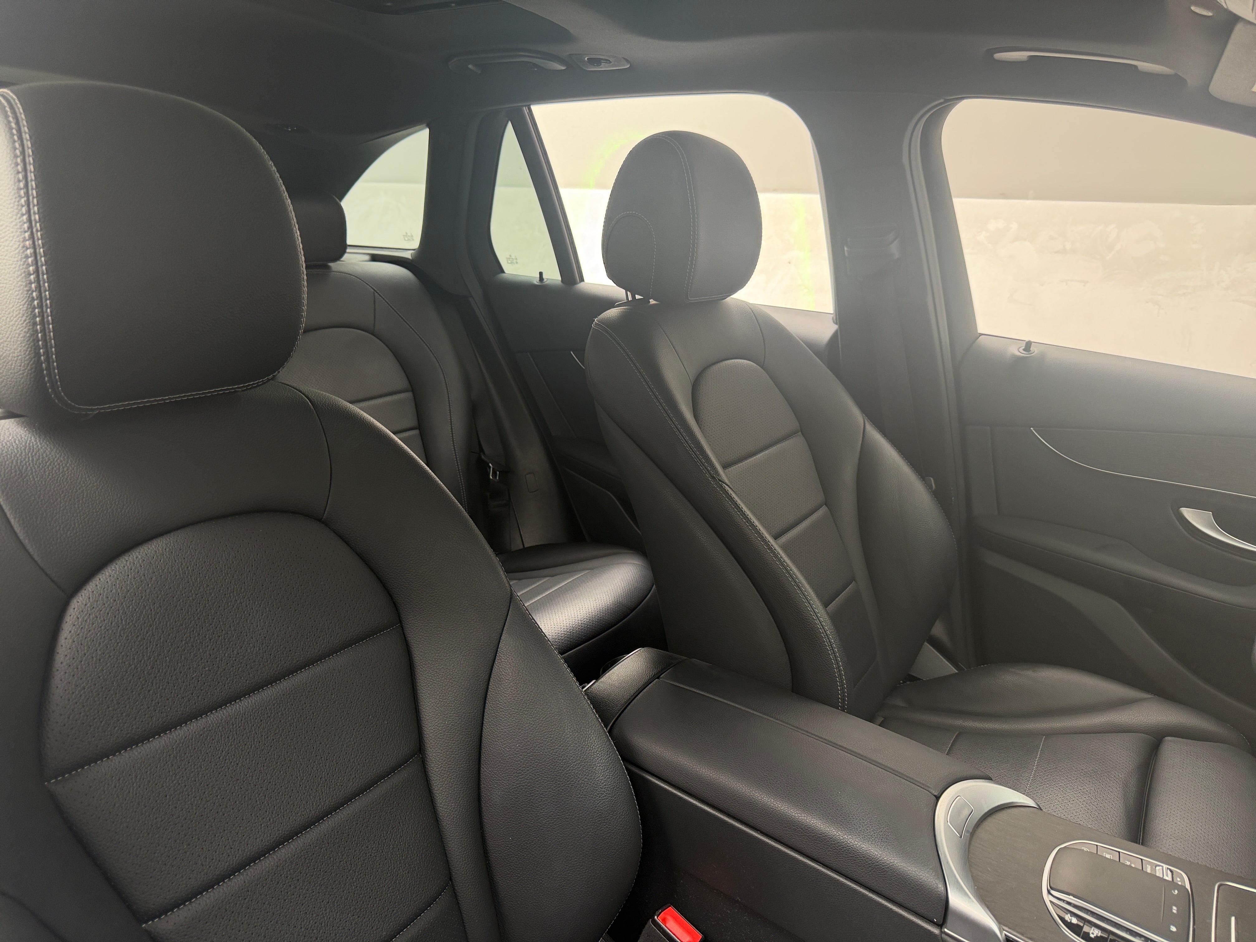 2022 Mercedes-Benz GLC GLC300