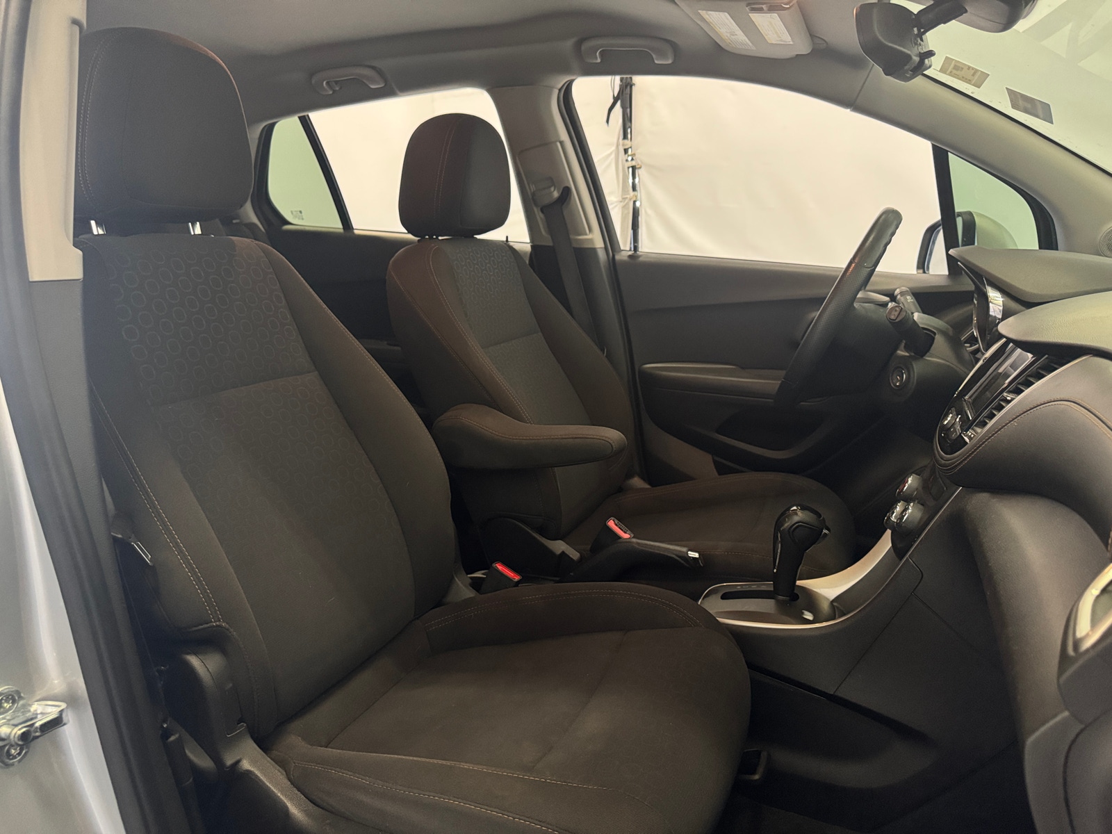 Thumbnail: 2020 Chevrolet Trax - 2