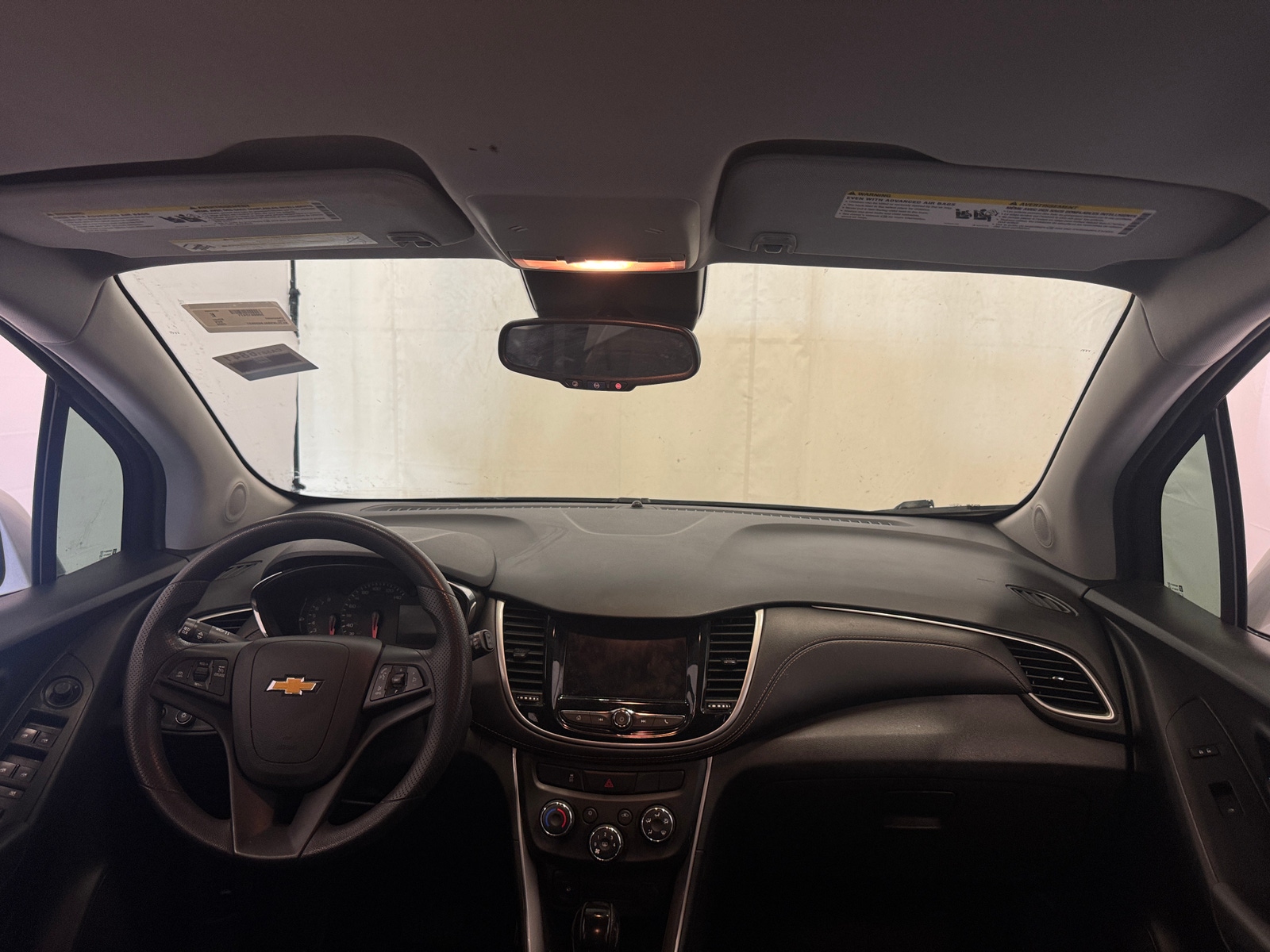 Thumbnail: 2020 Chevrolet Trax - 3