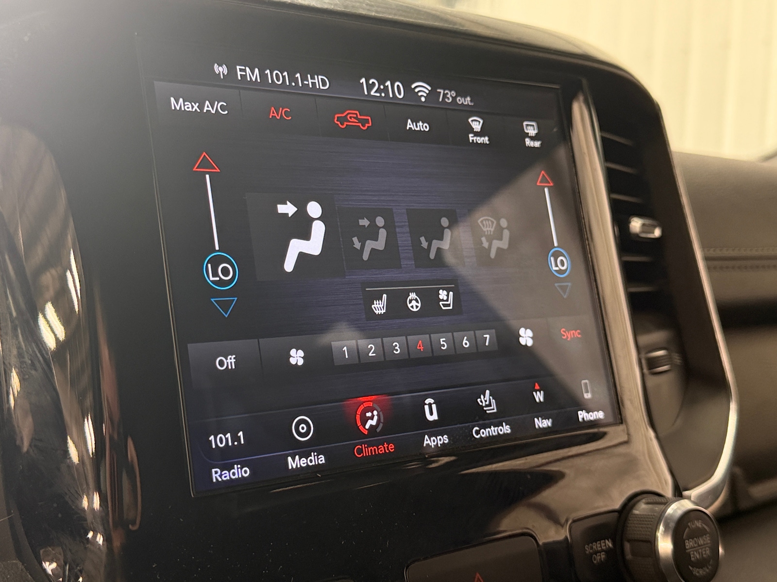 Thumbnail: 2019 RAM 1500 - 3