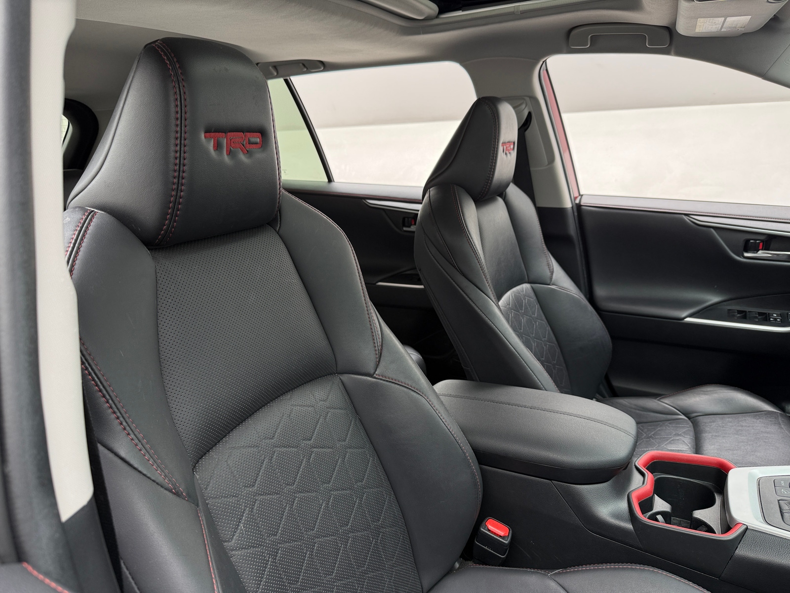 Thumbnail: 2021 Toyota RAV4 - 2