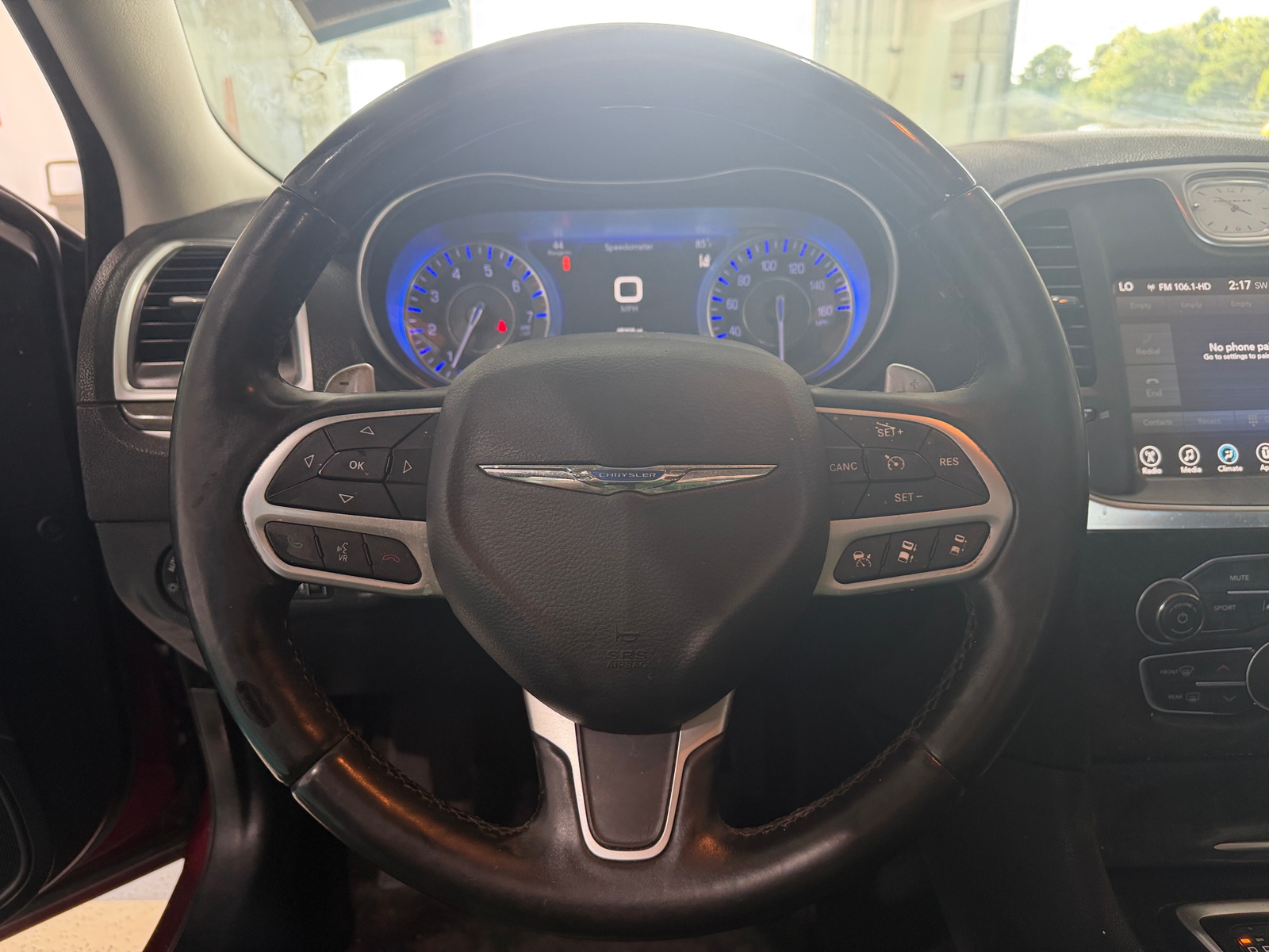 Thumbnail: 2017 Chrysler 300 - 4