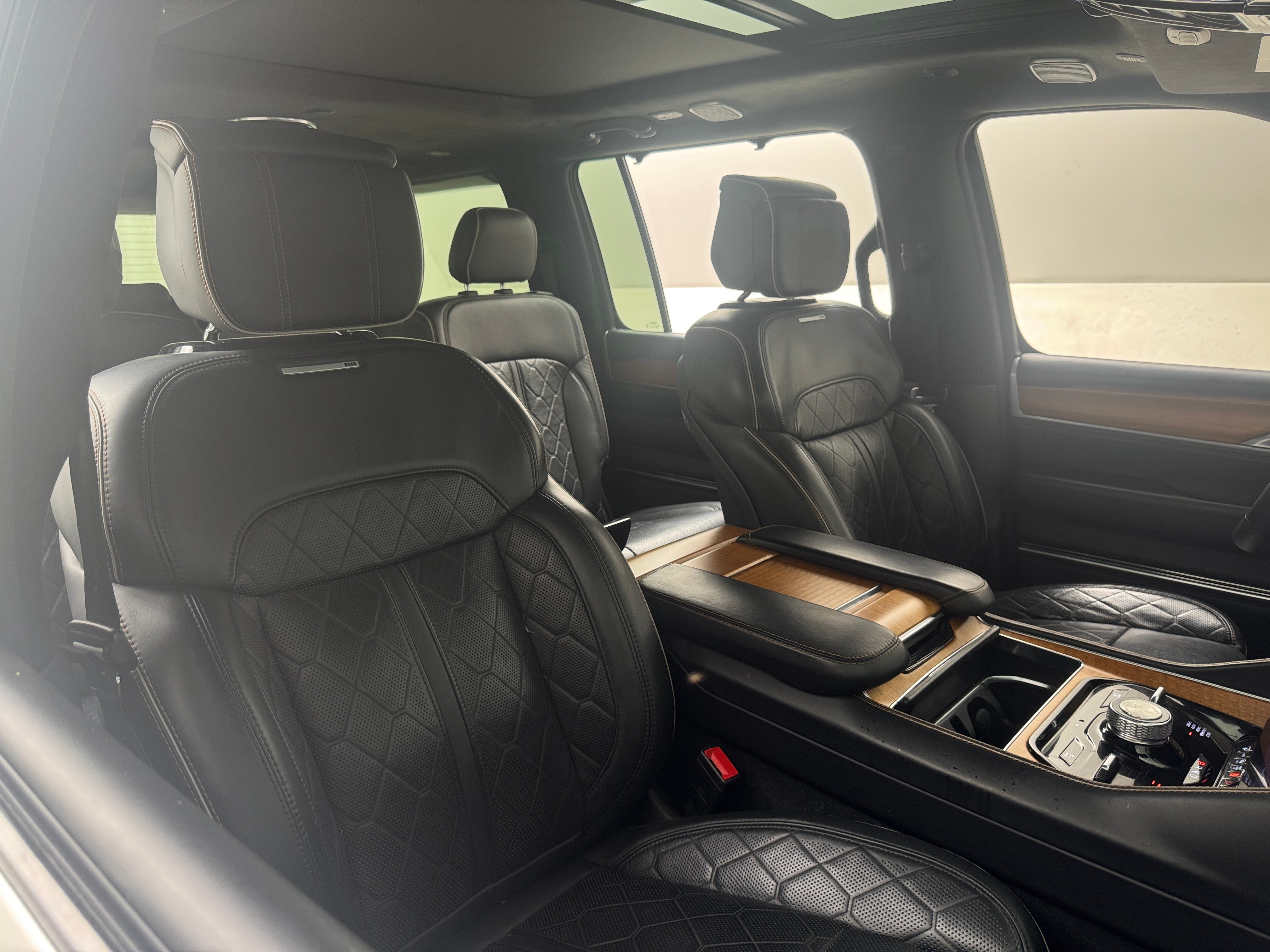 2024 Jeep Grand Wagoneer L