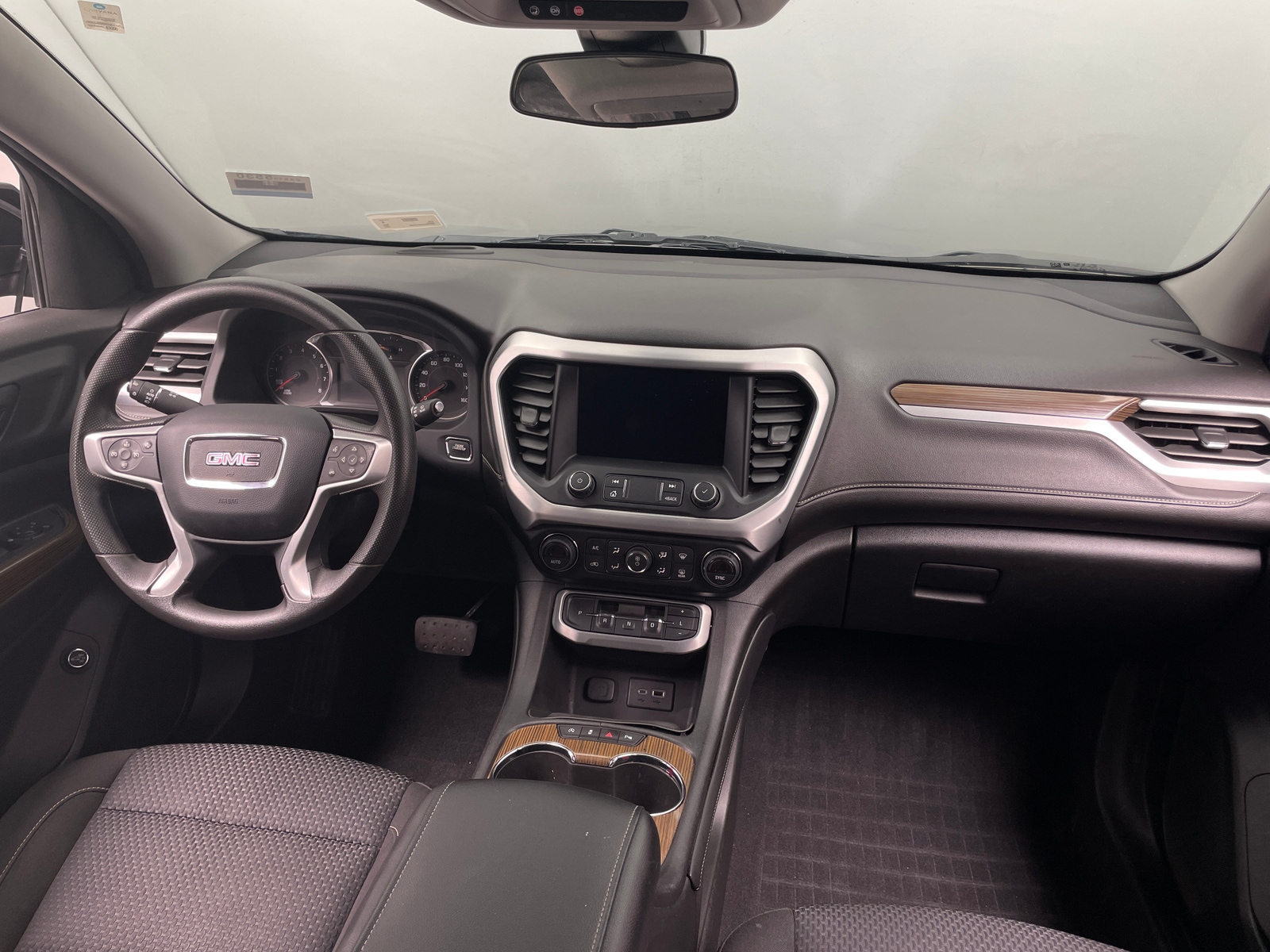 Thumbnail: 2021 GMC Acadia - 3