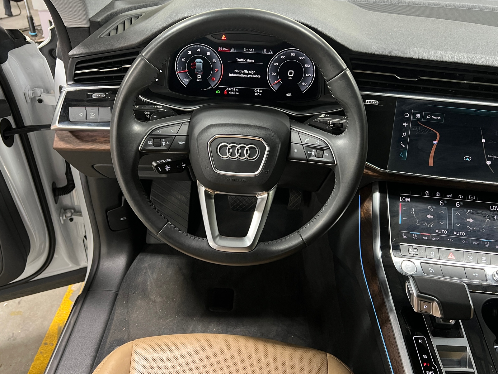 Thumbnail: 2020 Audi Q8 - 5