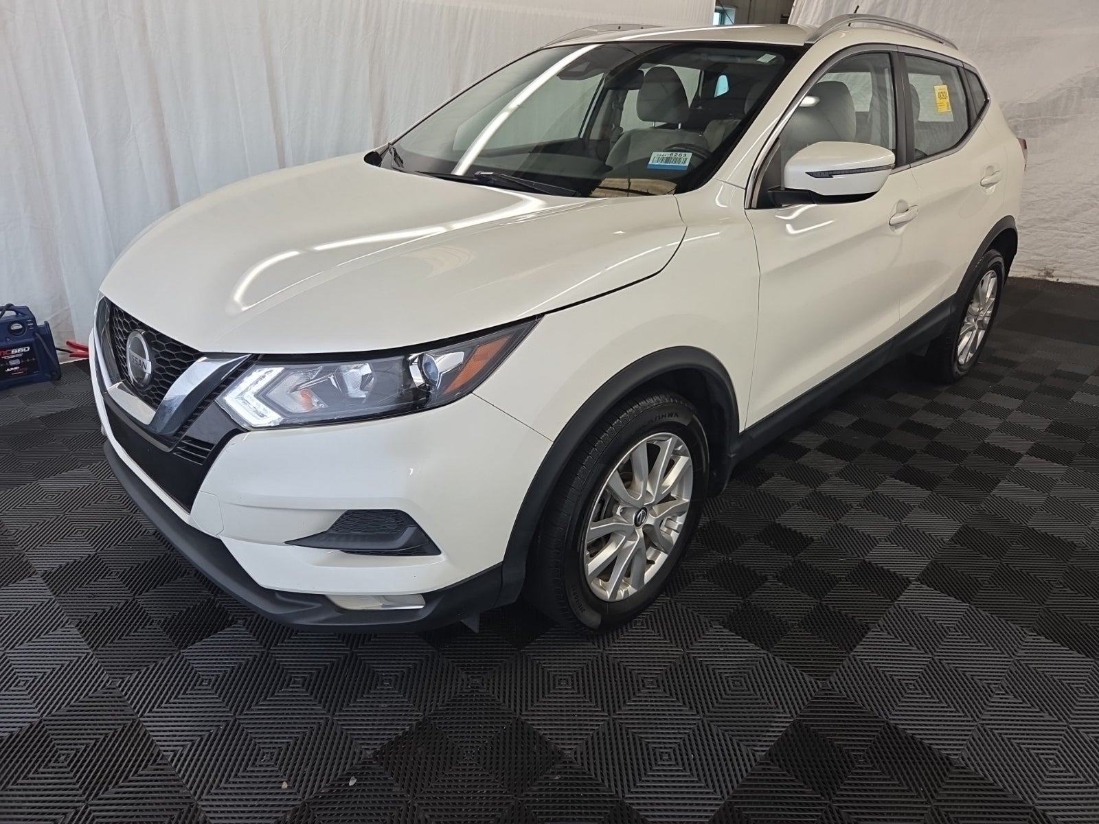2022 Nissan Rogue Sport SV